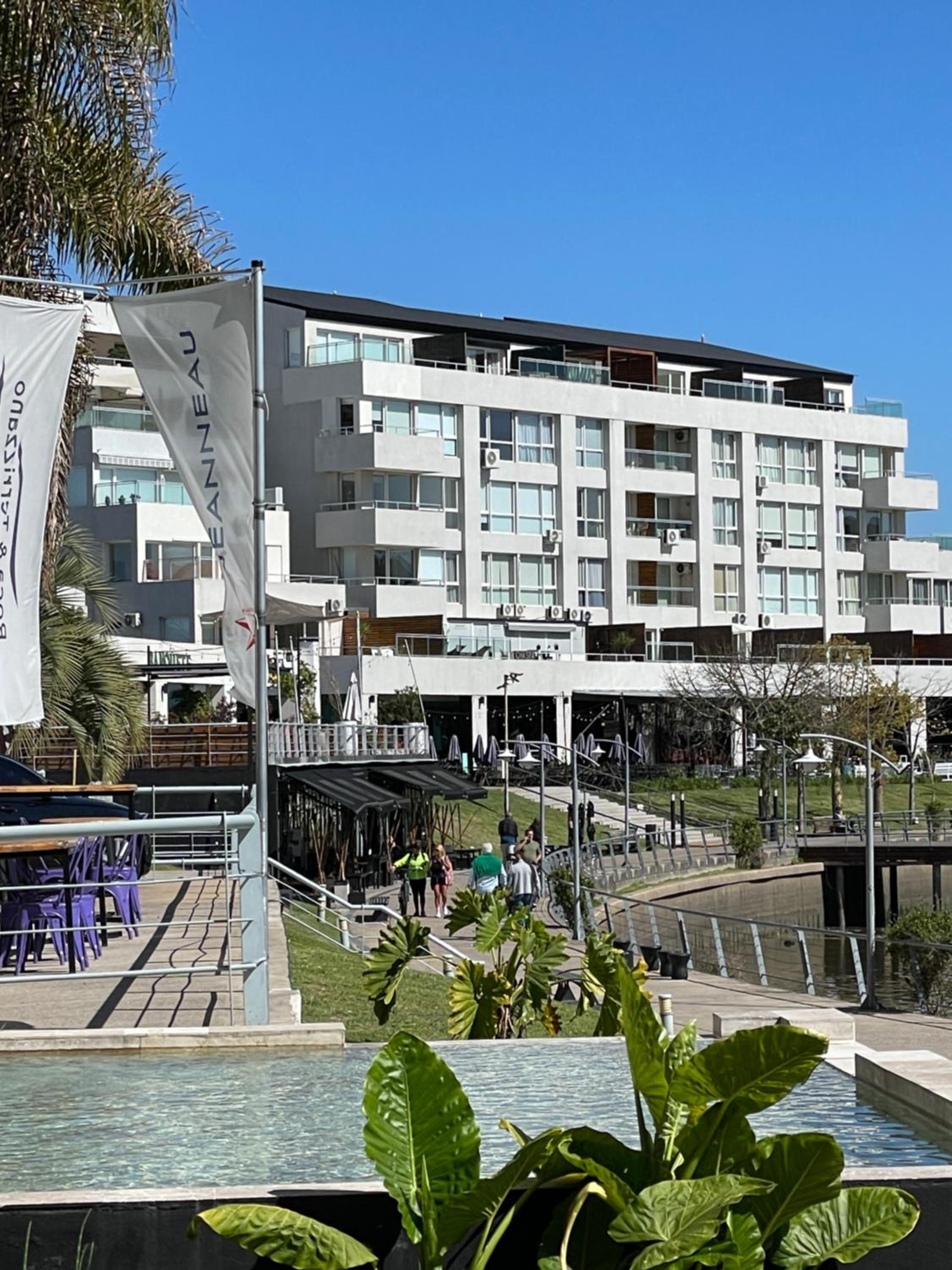Condominio WYNDHAM NORDELTA DESAYUNO INCLUIDO PISCINA OPCIONAL ARANCELADA !!!!!