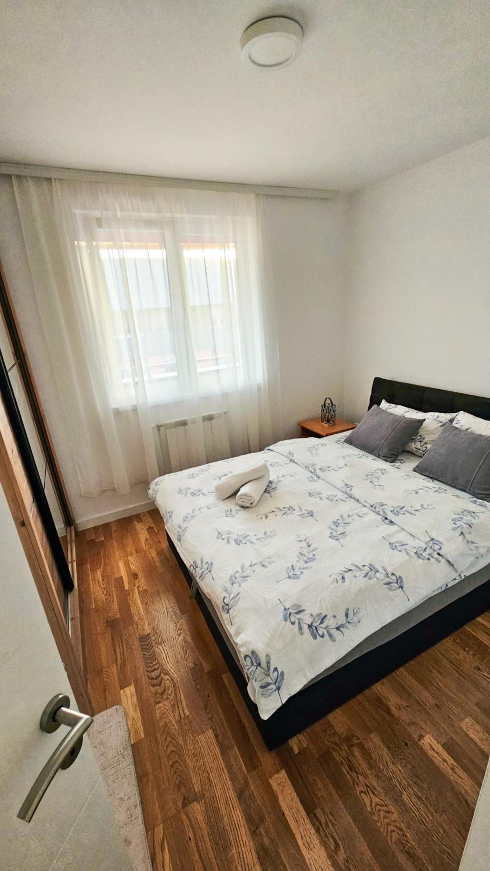 Stan na dan-Apartman Mia