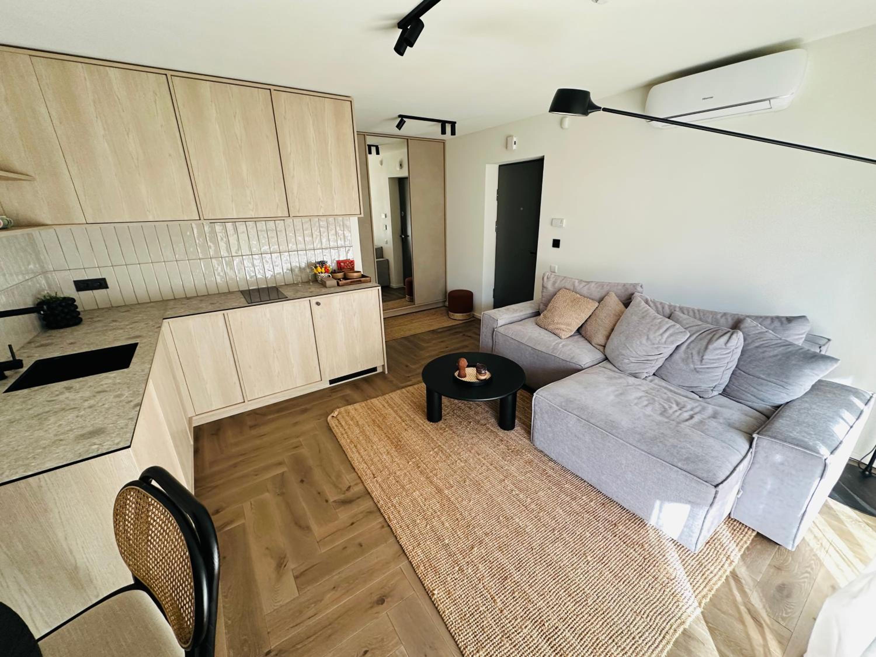 Hill Apartment view 3