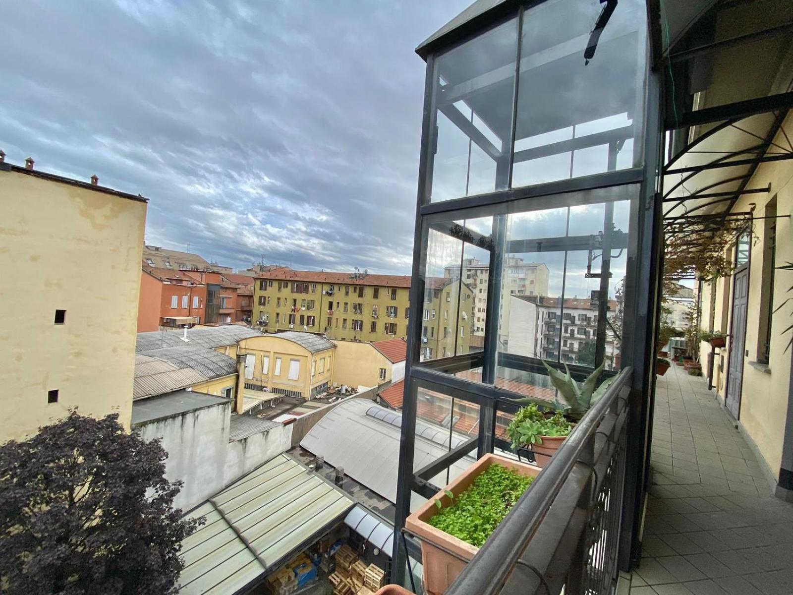 Grazioso appartamento nel cuore del tran tran di Milano, perfetto per amici e famiglie, vicino a Metropolitana