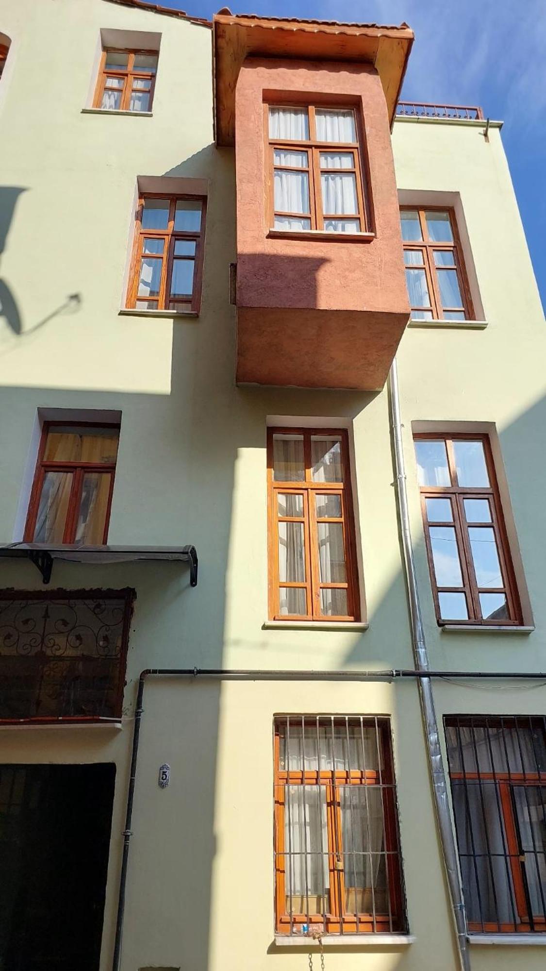 Fevzi Pasa Suite