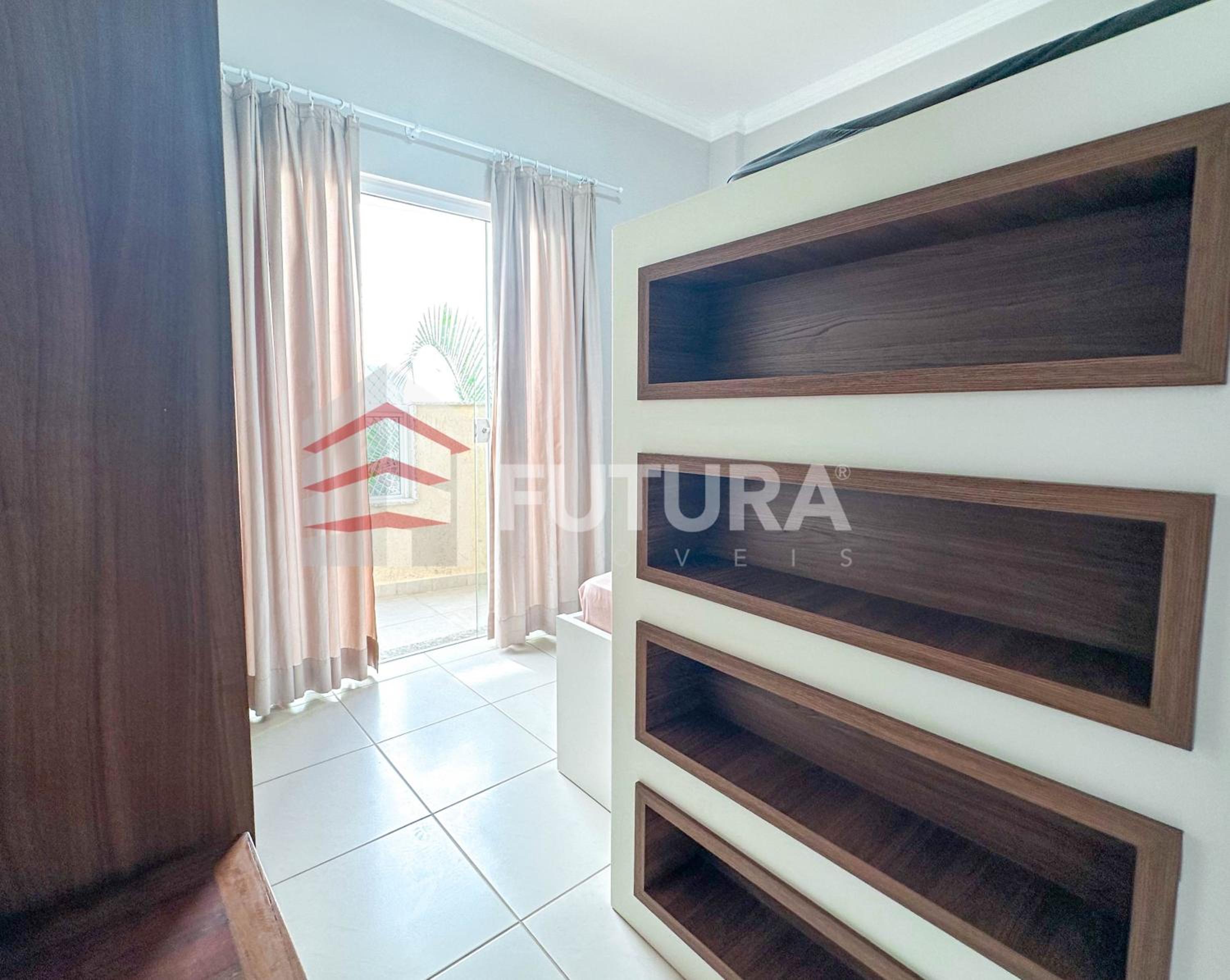 Apartamento 02 dormitórios em Mariscal - LA019EF