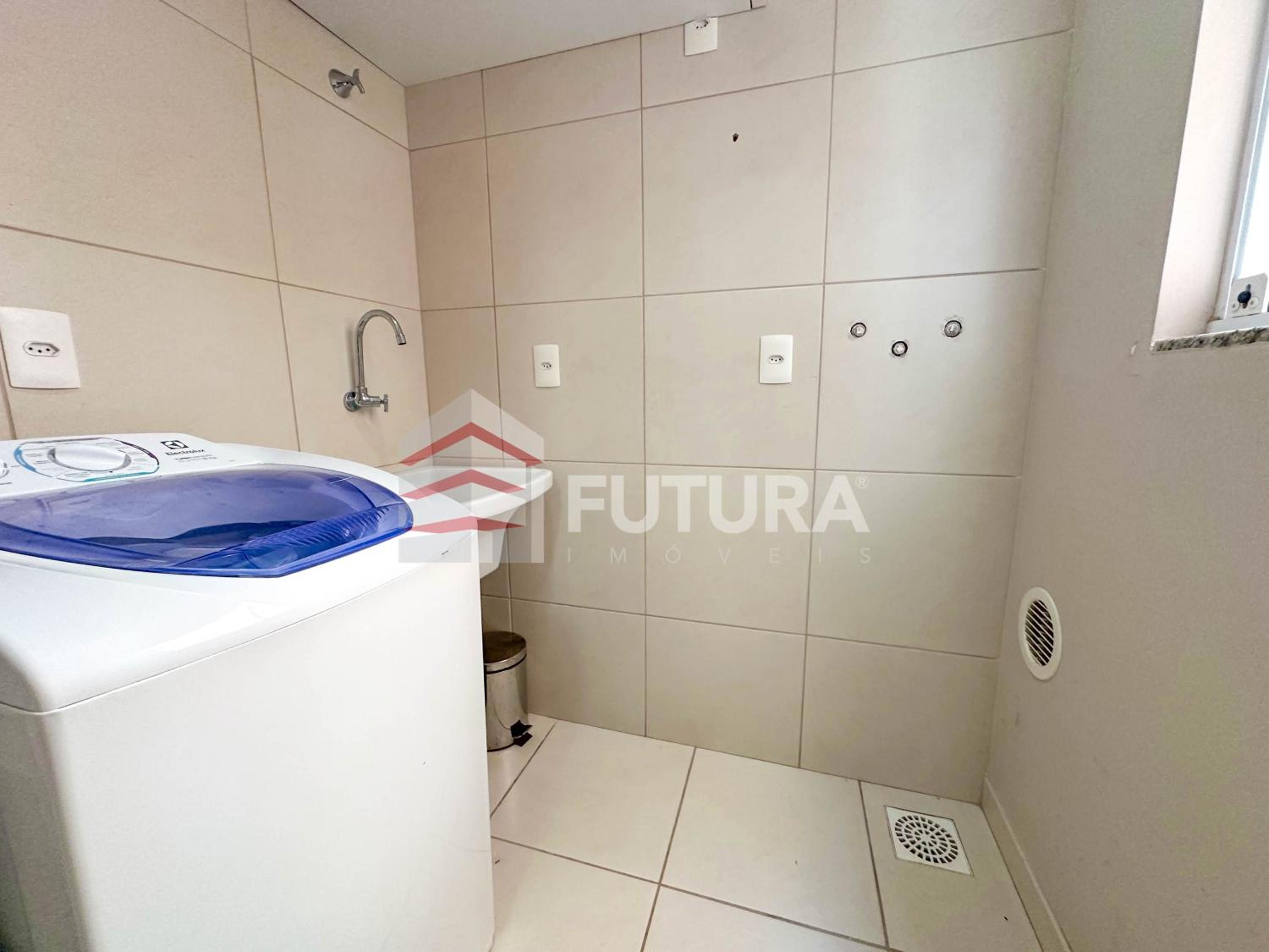 Apartamento 02 dormitórios em Mariscal - LA019EF
