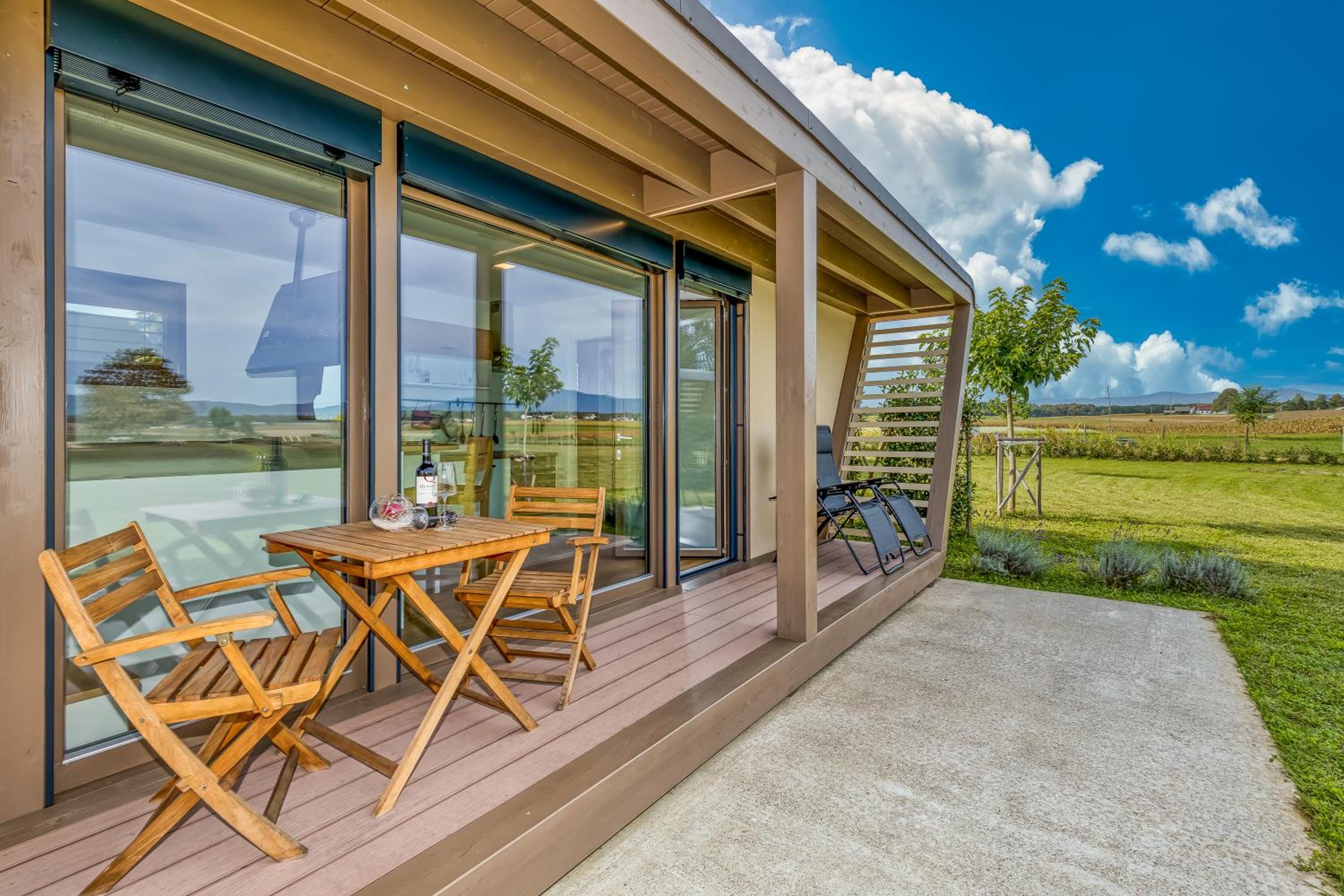 River View Suite Mlinar Private Beach - Happy Rentals view 2