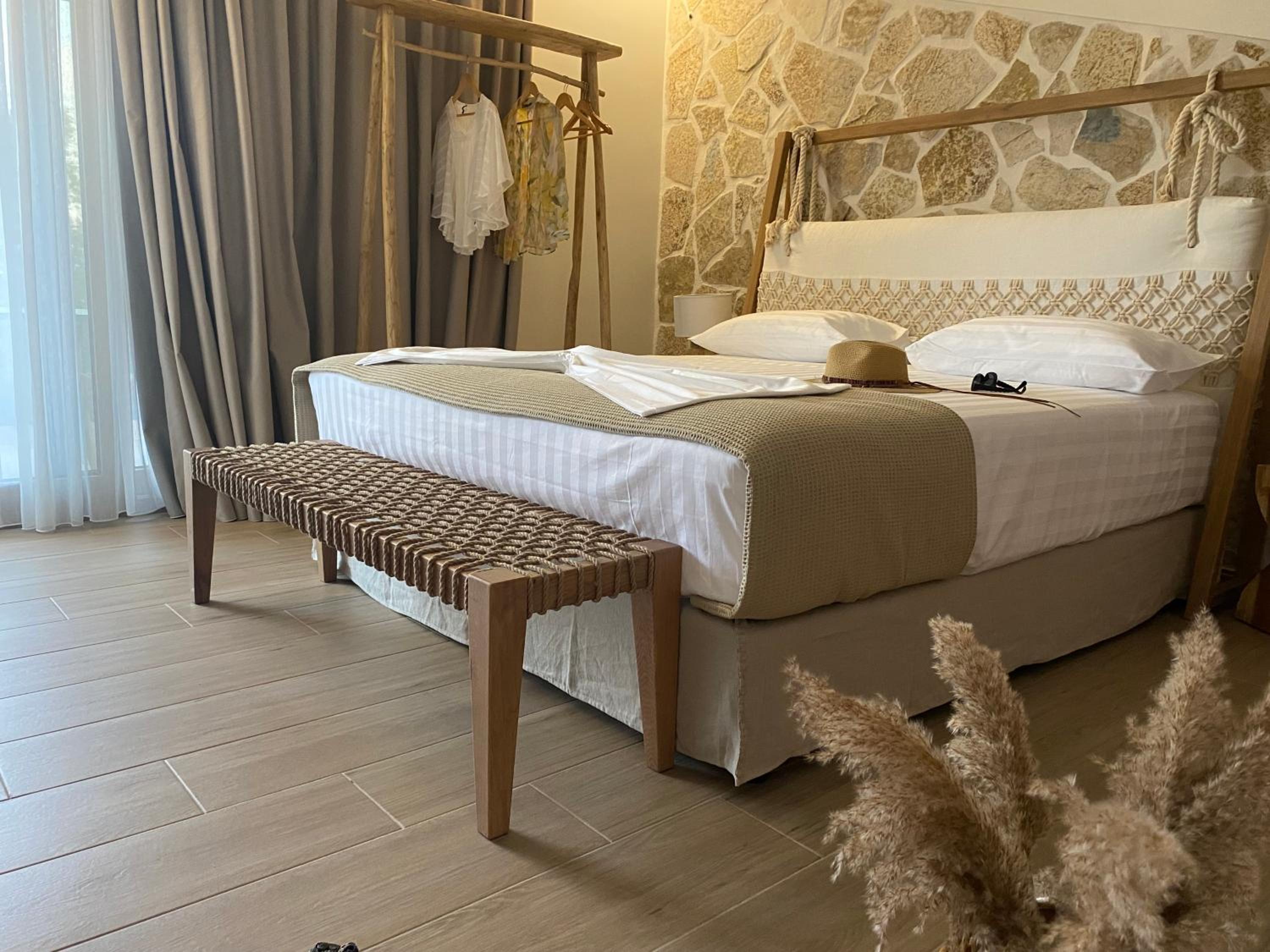 Filoxenia Olive Garden luxury villas and suites photo 2