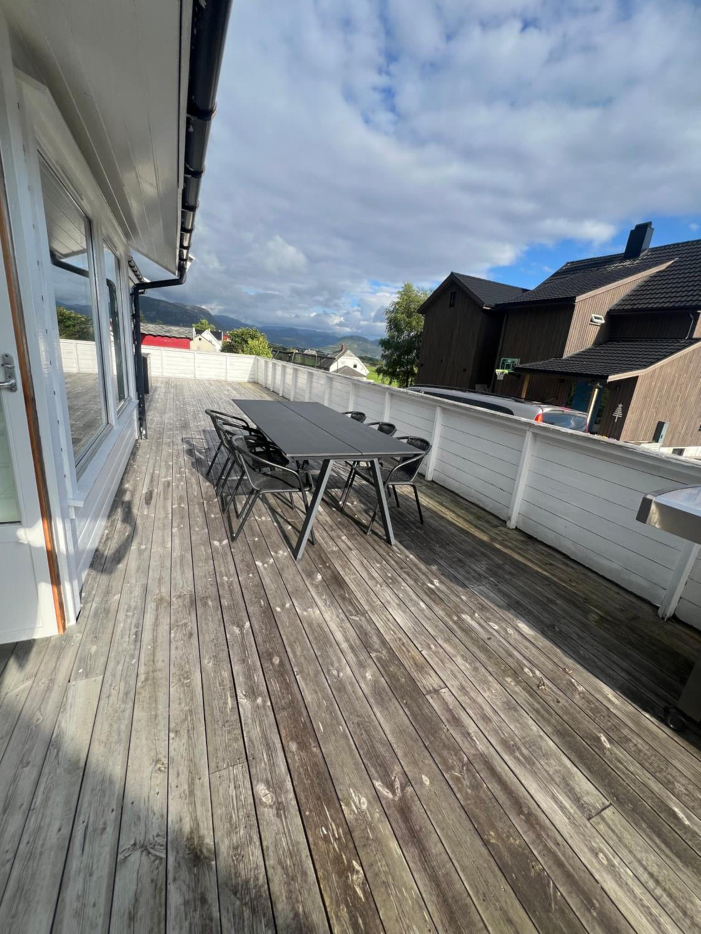 Entire house with view over the fjord view 3