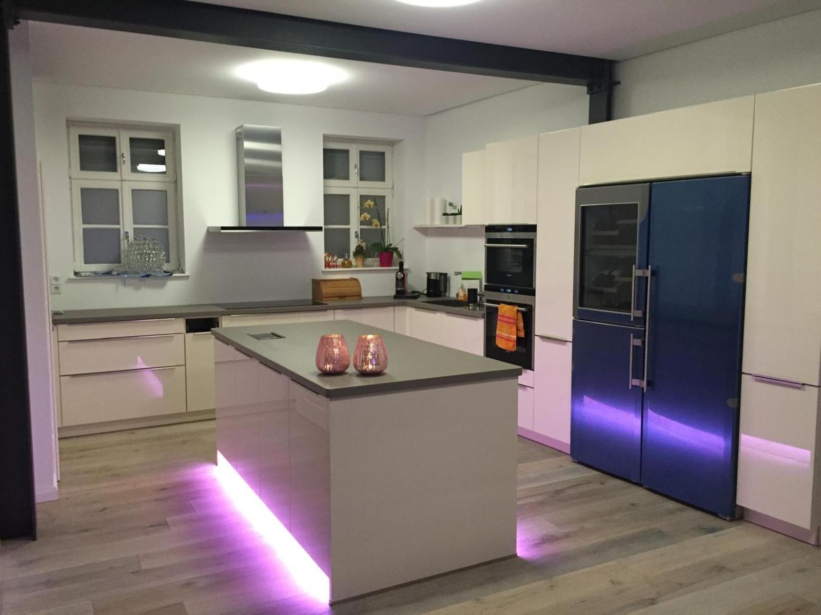 DOM LIVING - LuxusHaus