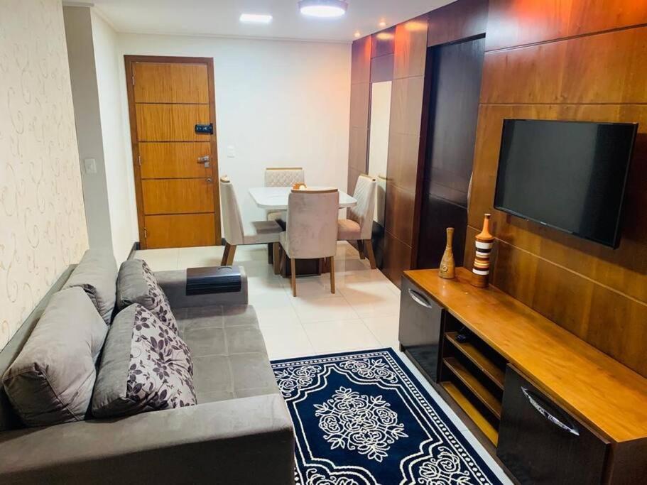 Apto de luxo aconchegante 2 qtos na Praia da Costa