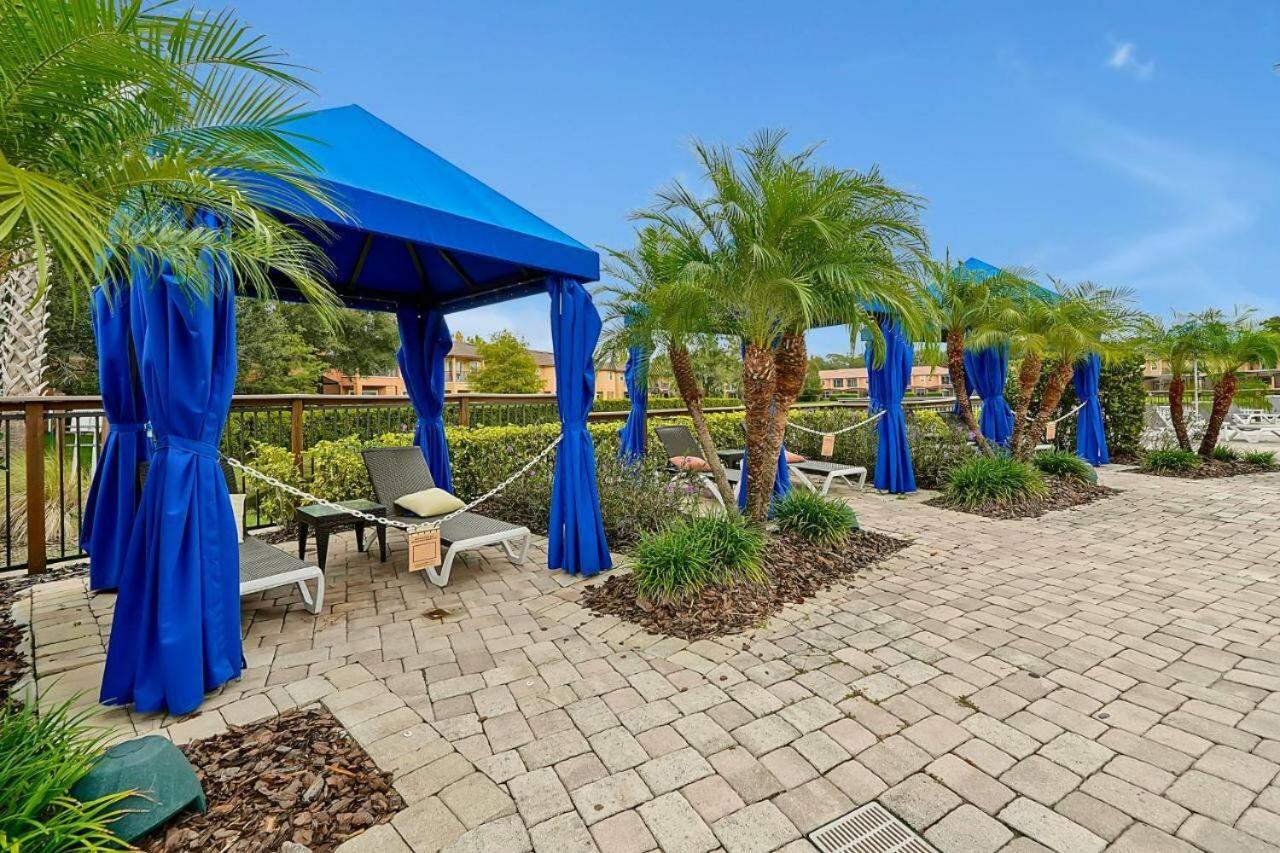 Corvette Getaway - 2 beds - jacuzzi - Forest view