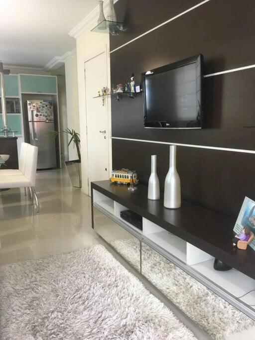 Apto próximo ao pier O Porto e Hard Rock