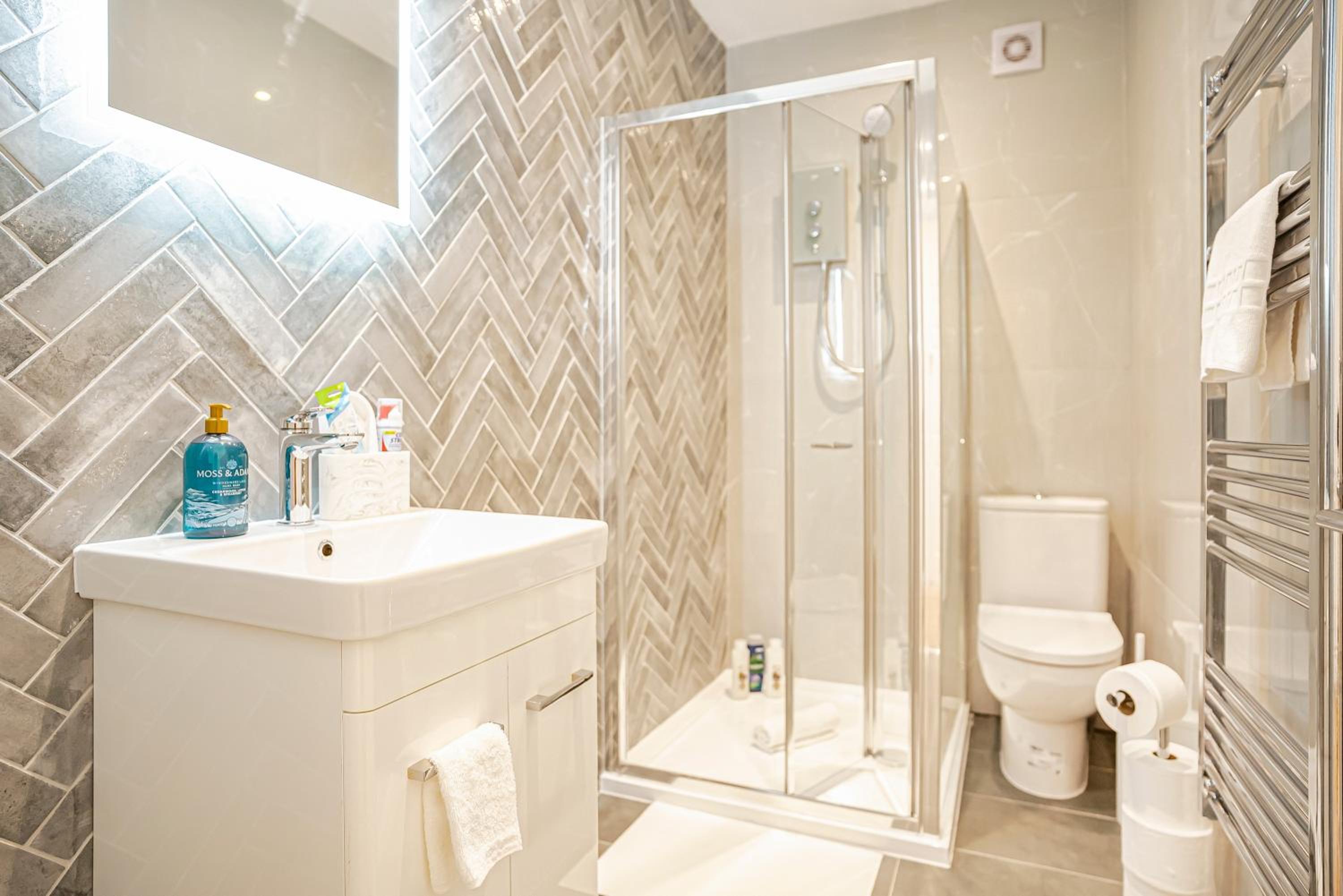 Modern Apartments London With Free WiFi