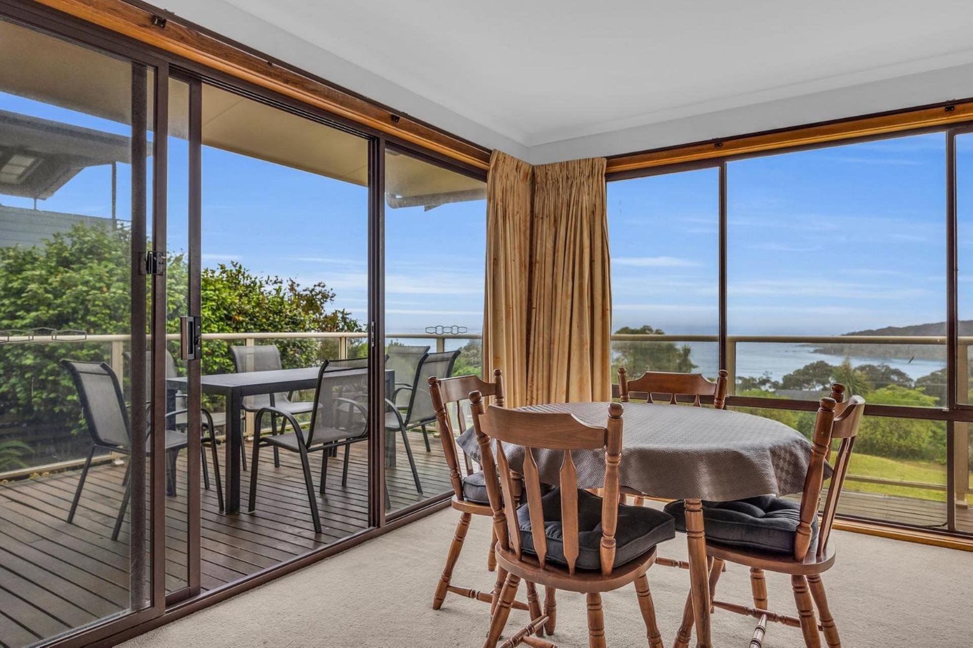 27 Kanangra Street Pambula Beach
