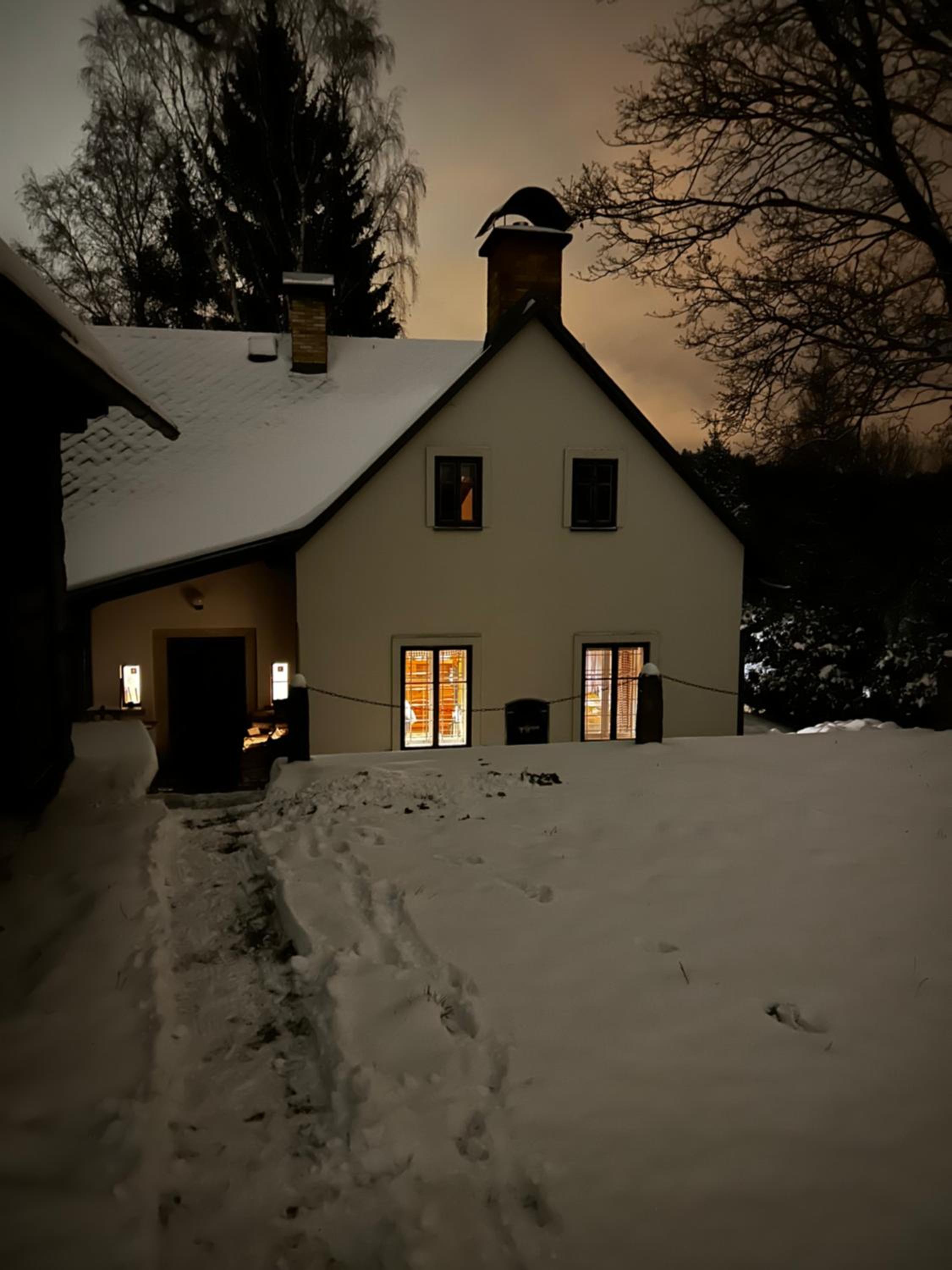 Roubenka Knoflík