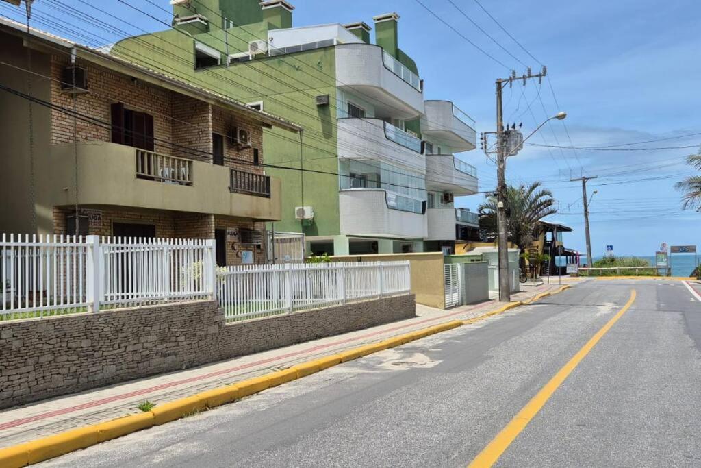 CONFORTÁVEL APARTAMENTO VISTA MAR QUATRO ILHAs
