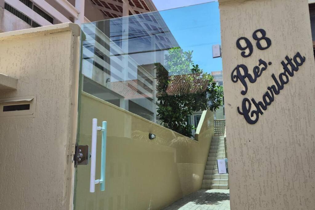 CONFORTÁVEL APARTAMENTO VISTA MAR QUATRO ILHAs