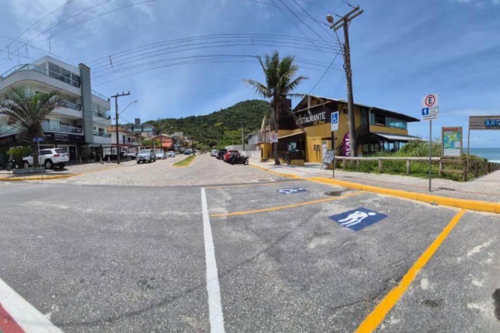 CONFORTÁVEL APARTAMENTO VISTA MAR QUATRO ILHAs