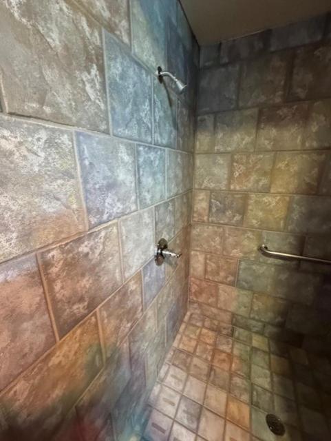 Photo 33