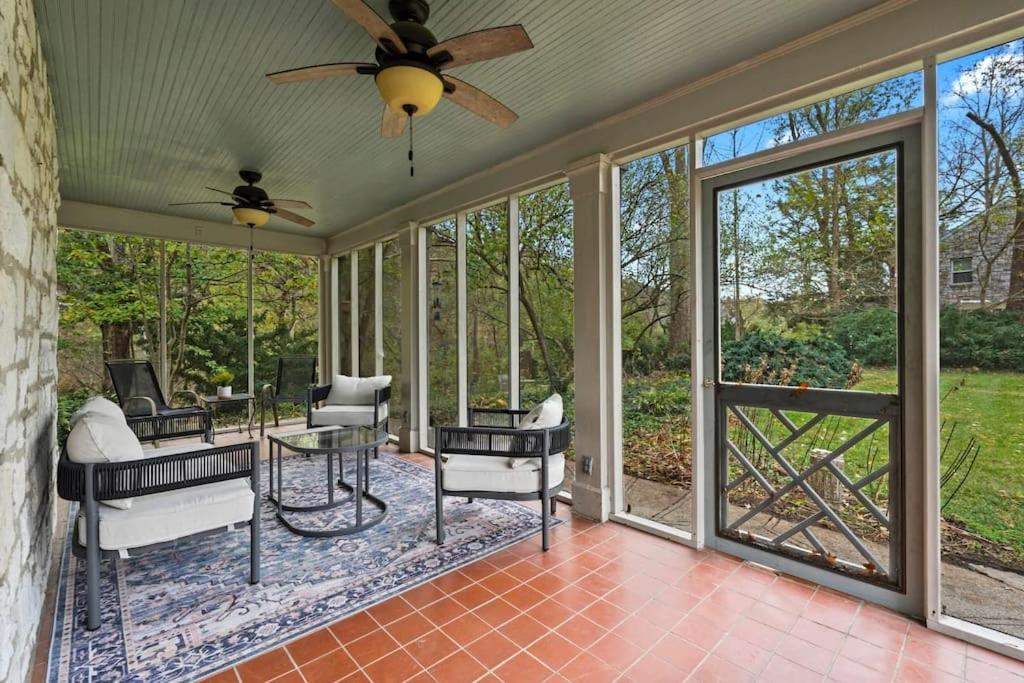 Frankfort Vacations - Waterfront Bourbon Trail Hot tub 2 miles BuffaloTr - Property Image 81