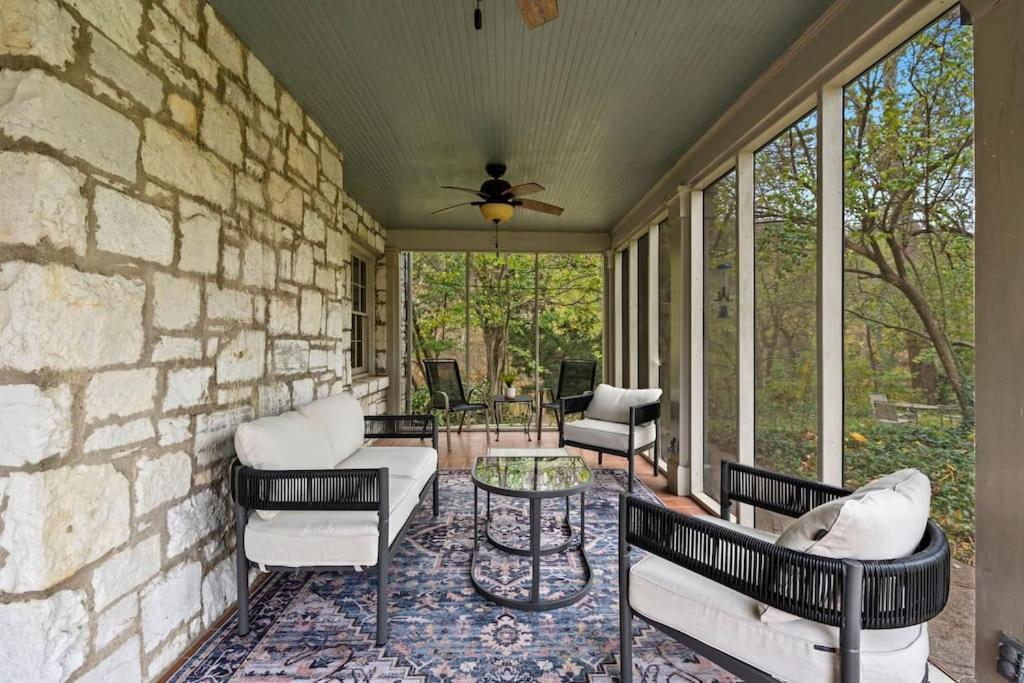 Frankfort Vacations - Waterfront Bourbon Trail Hot tub 2 miles BuffaloTr - Property Image 60