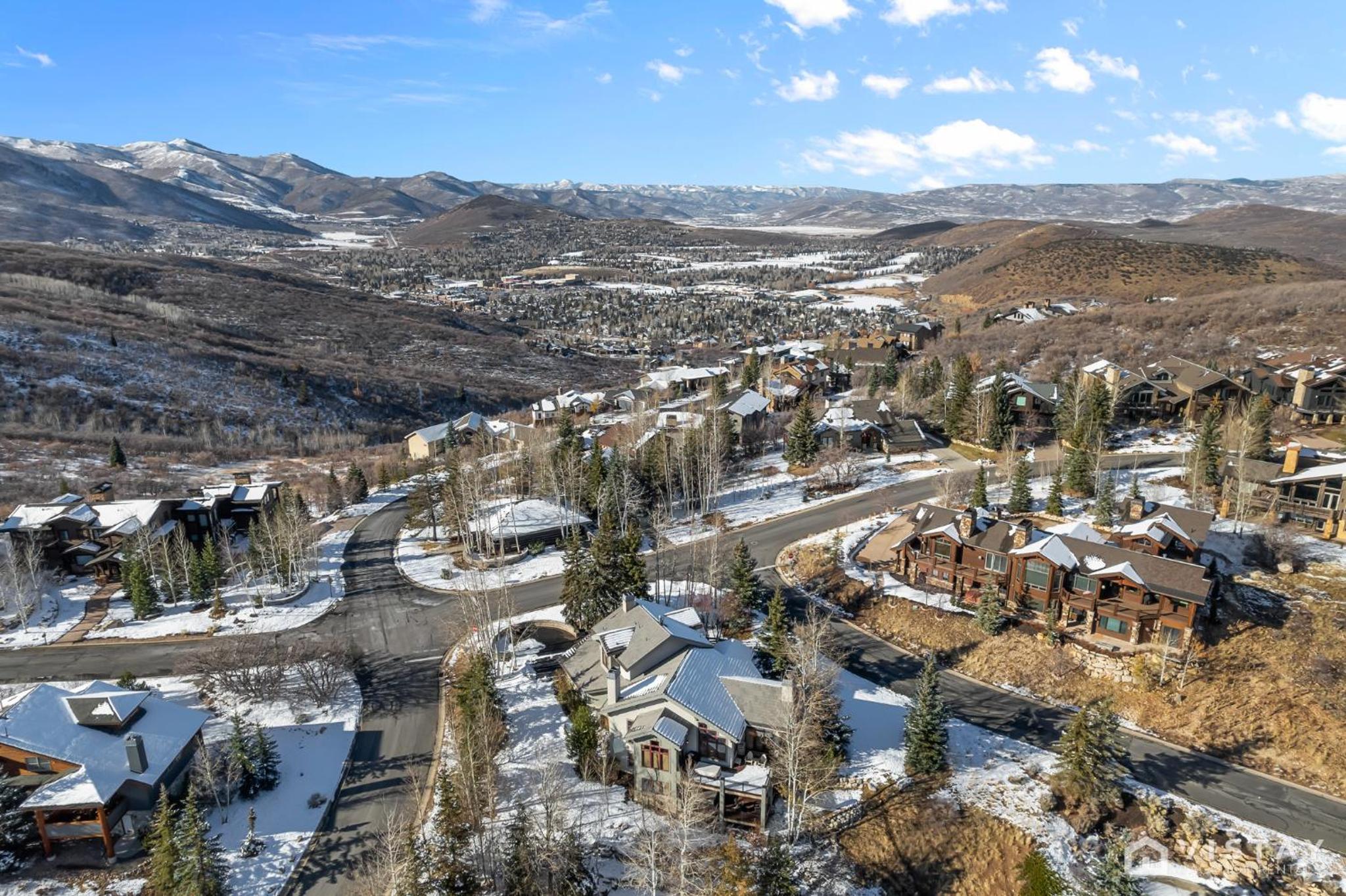 Luxe Mountain Lodge Hot Tub and Free Ski Shuttle view 5