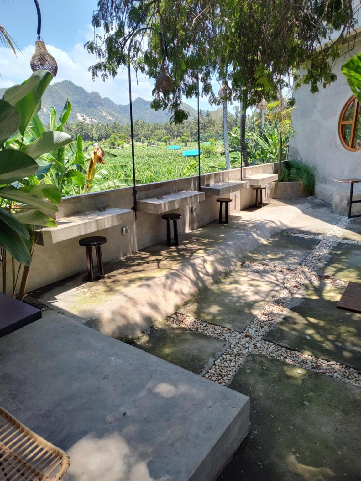 Spacious Private Pool Apartment-Beachside Resort