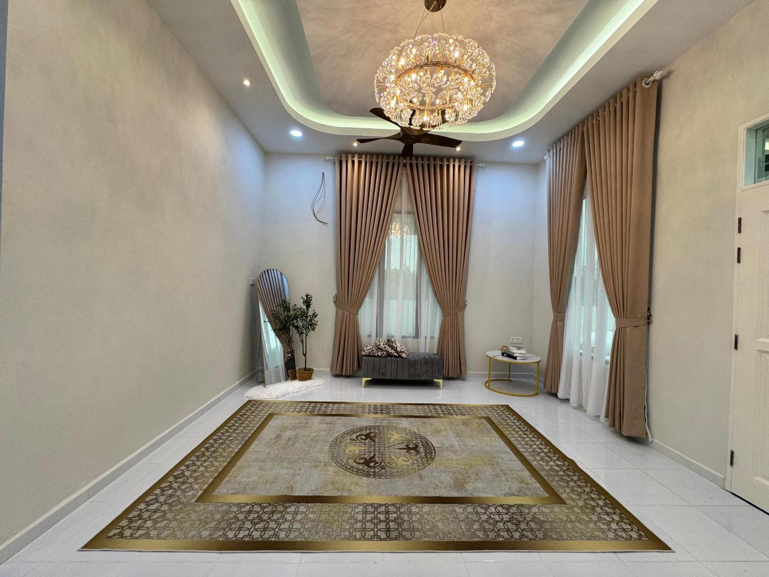Rihays Palace Homestay Ketereh