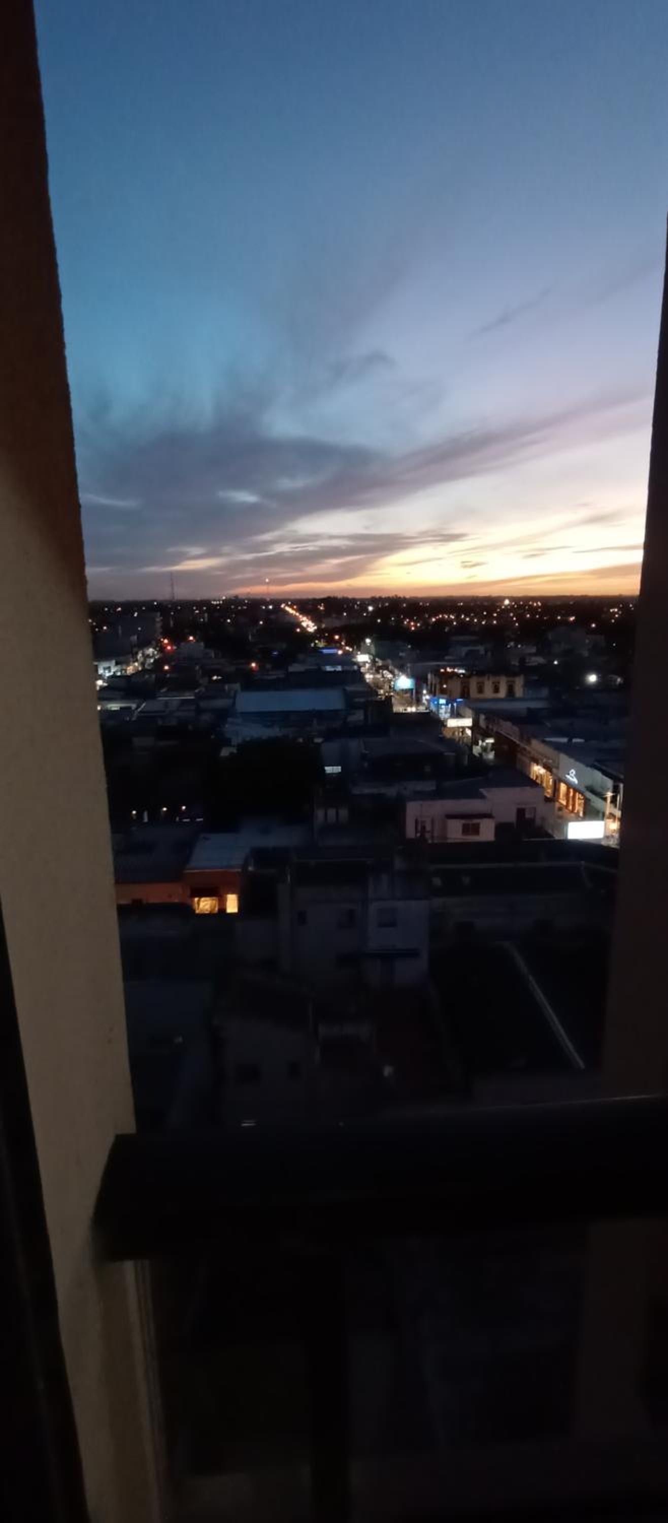 Departamento centrico con vista al rio