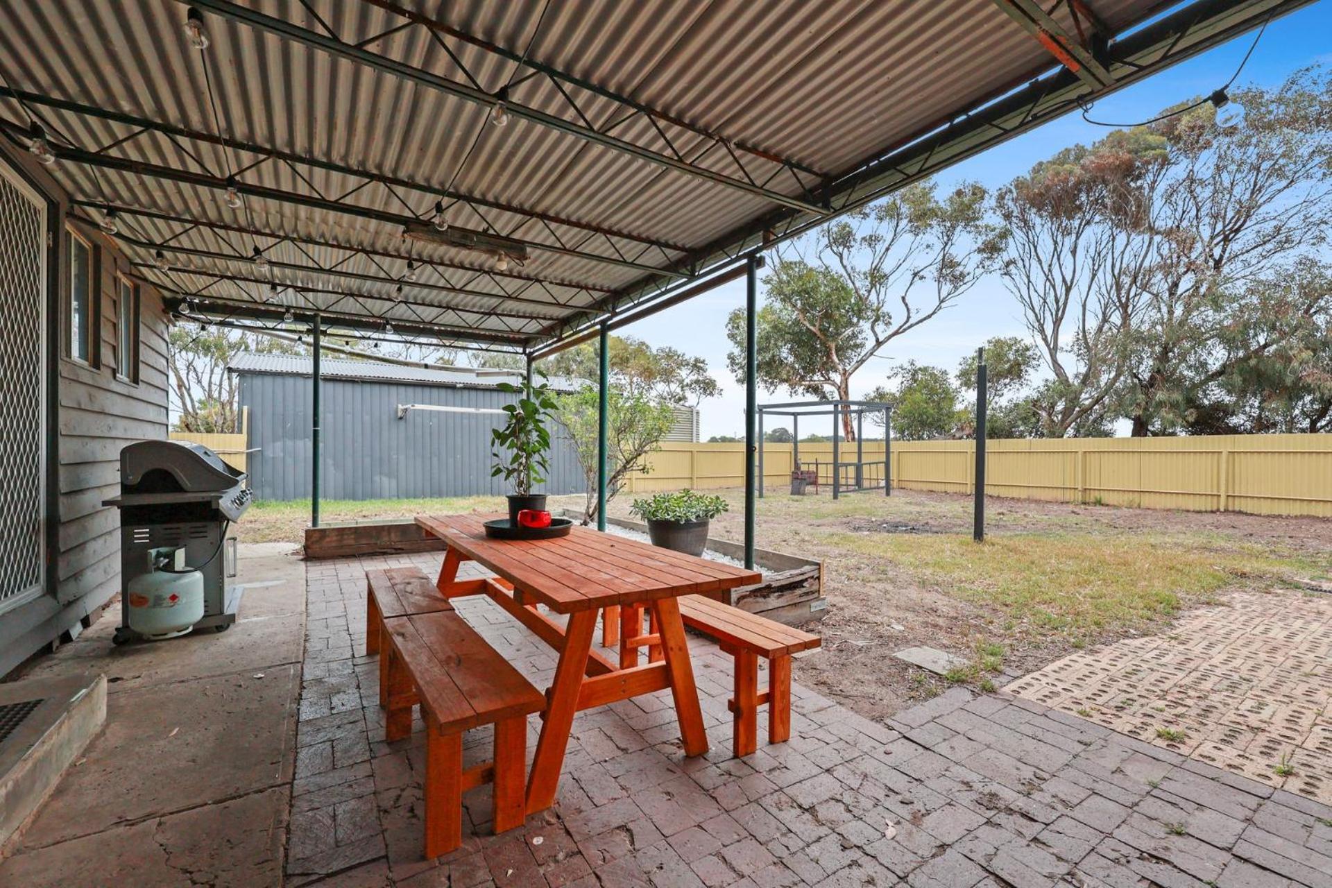 Sunshine Villa - 484 Kessell Rd, Middleton