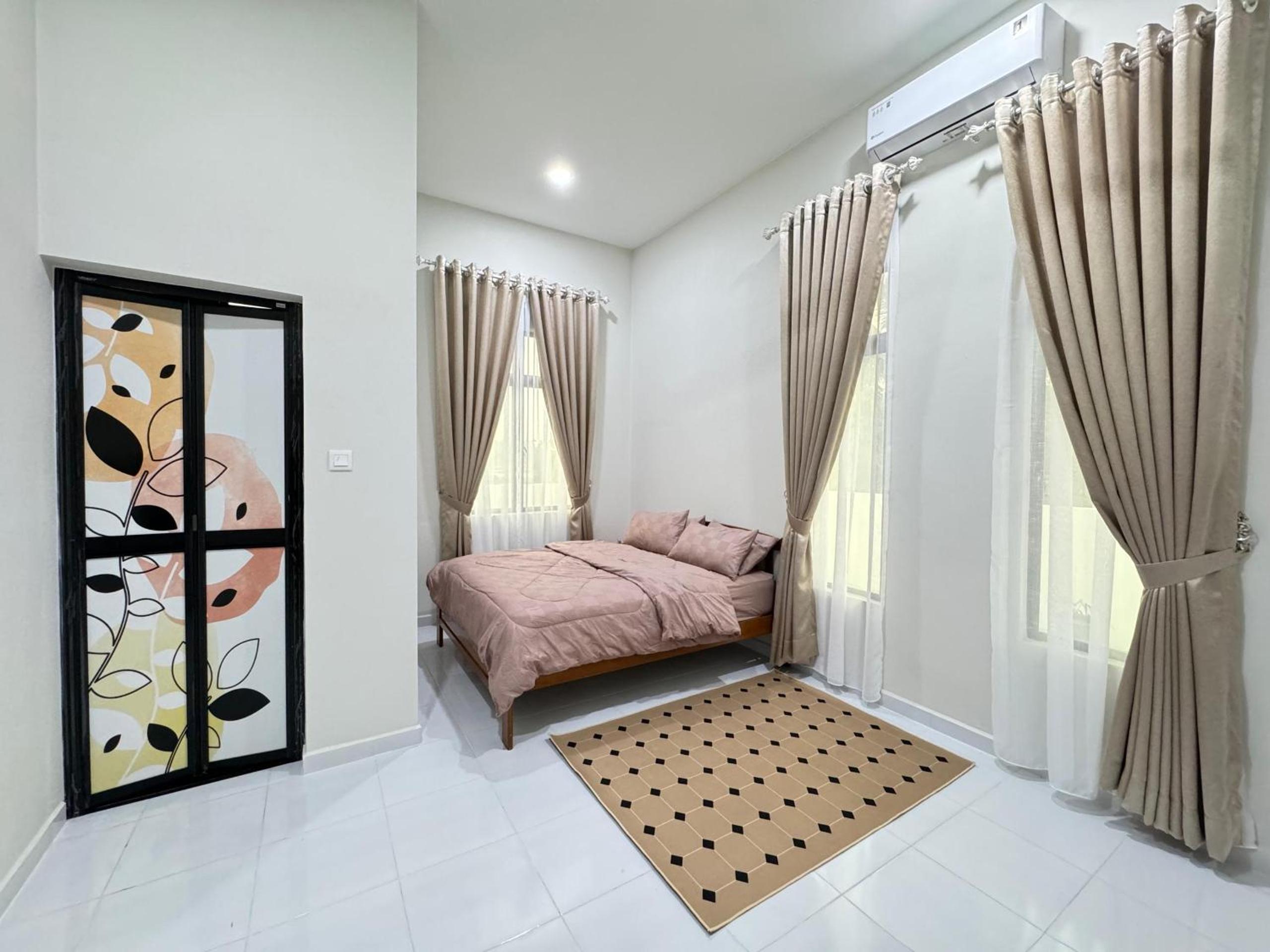 Rihays Palace Homestay Ketereh