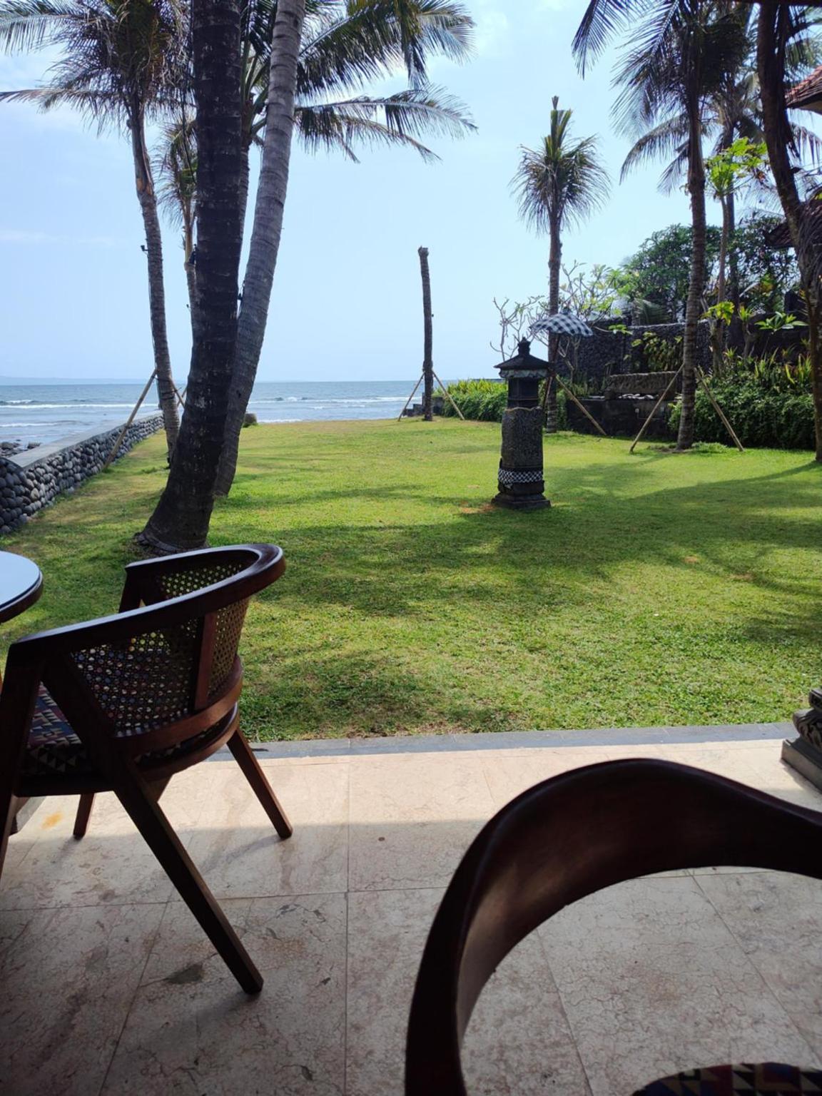 Spacious Private Pool Apartment-Beachside Resort