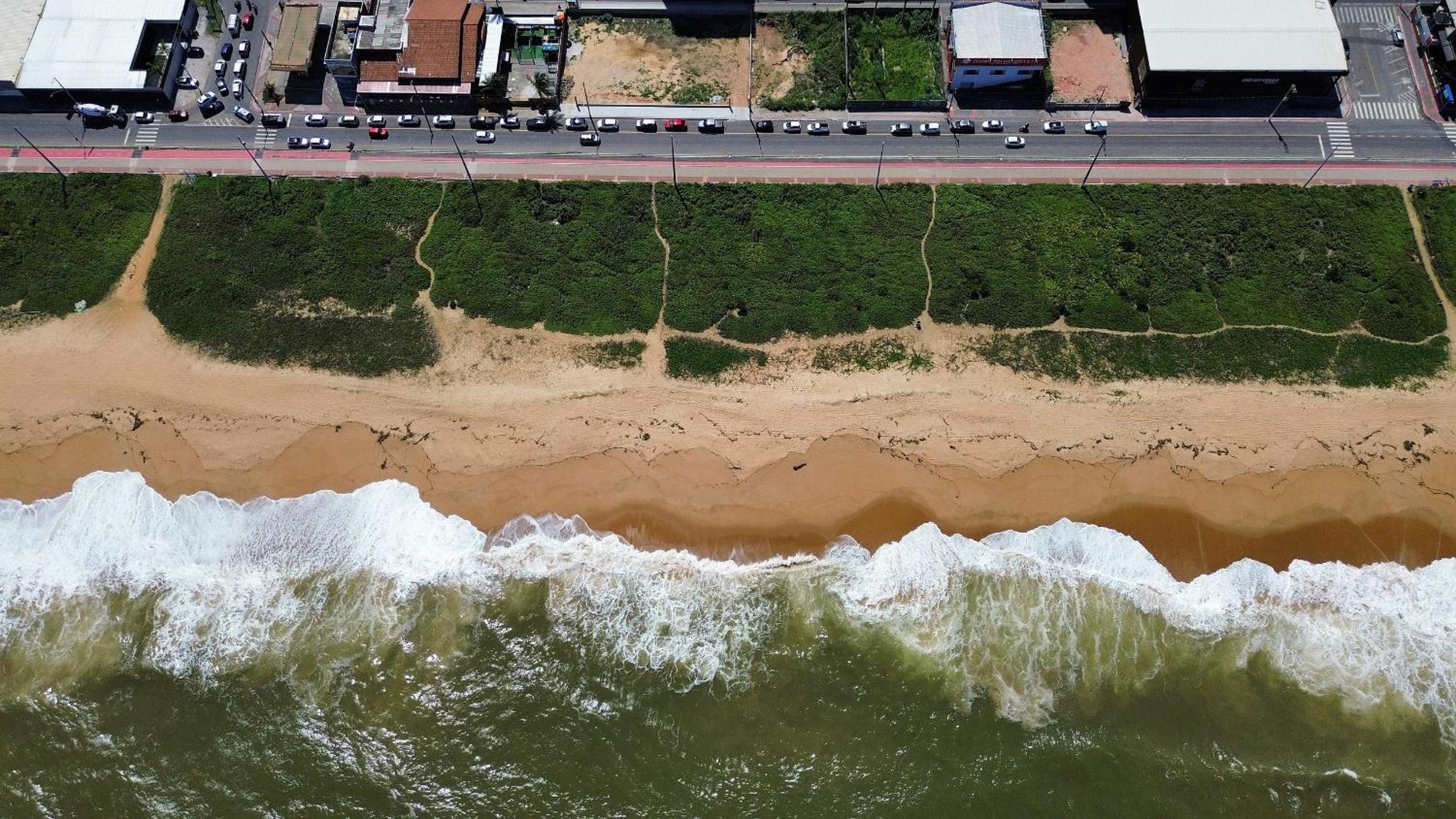 Apto 2Q com Ar em Todos os Cômodos | Praia a 150m