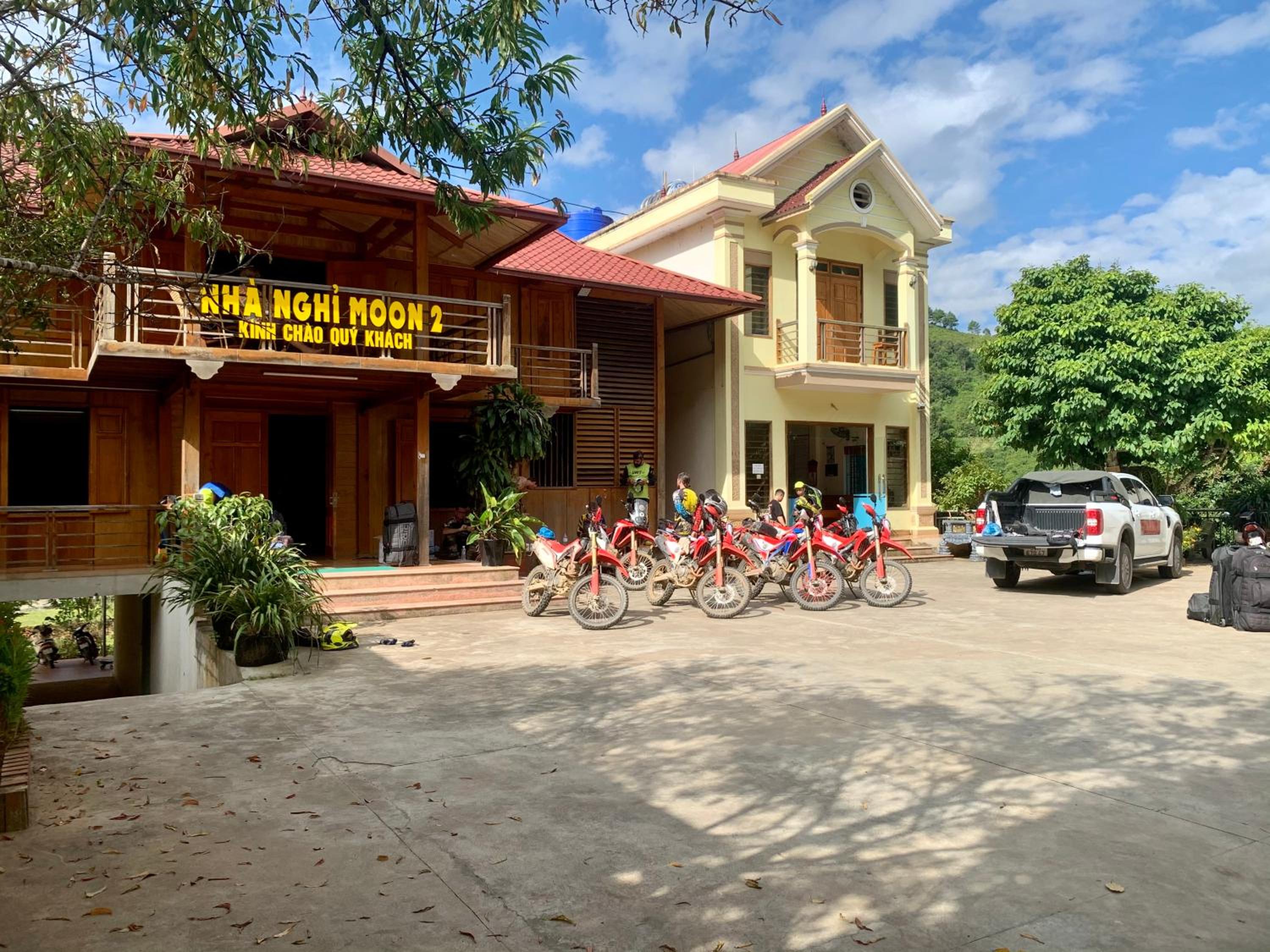 Nhà nghỉ moon 2