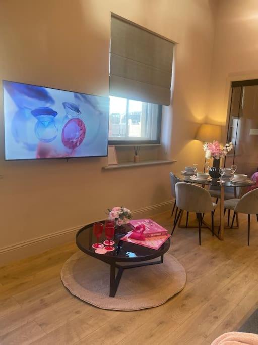 Pretty Pink Posh Penthouse view 5