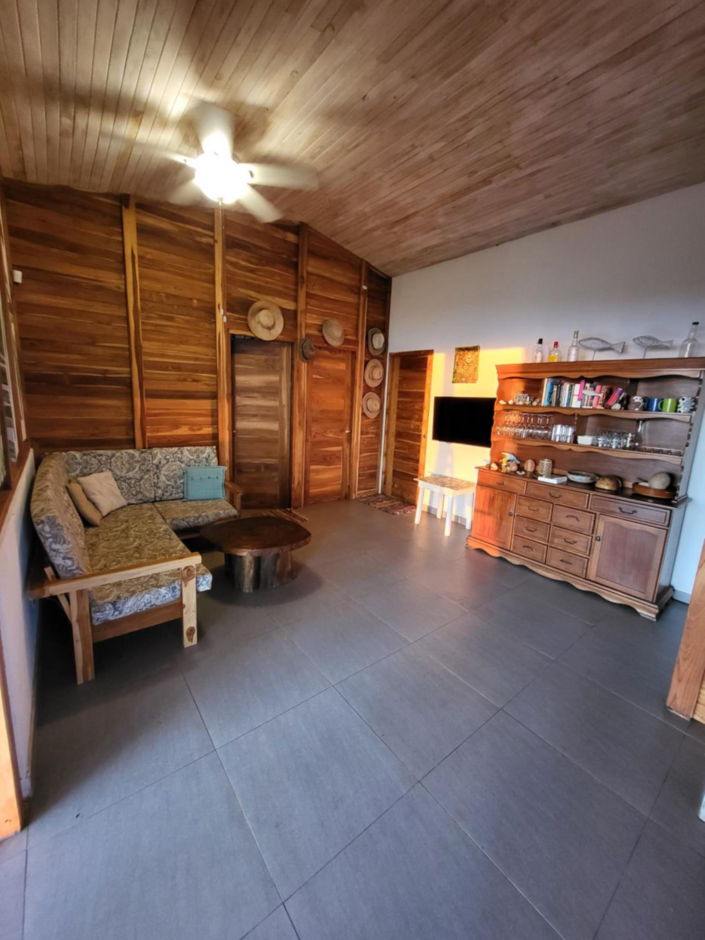 Casa Lagarto Beachfront