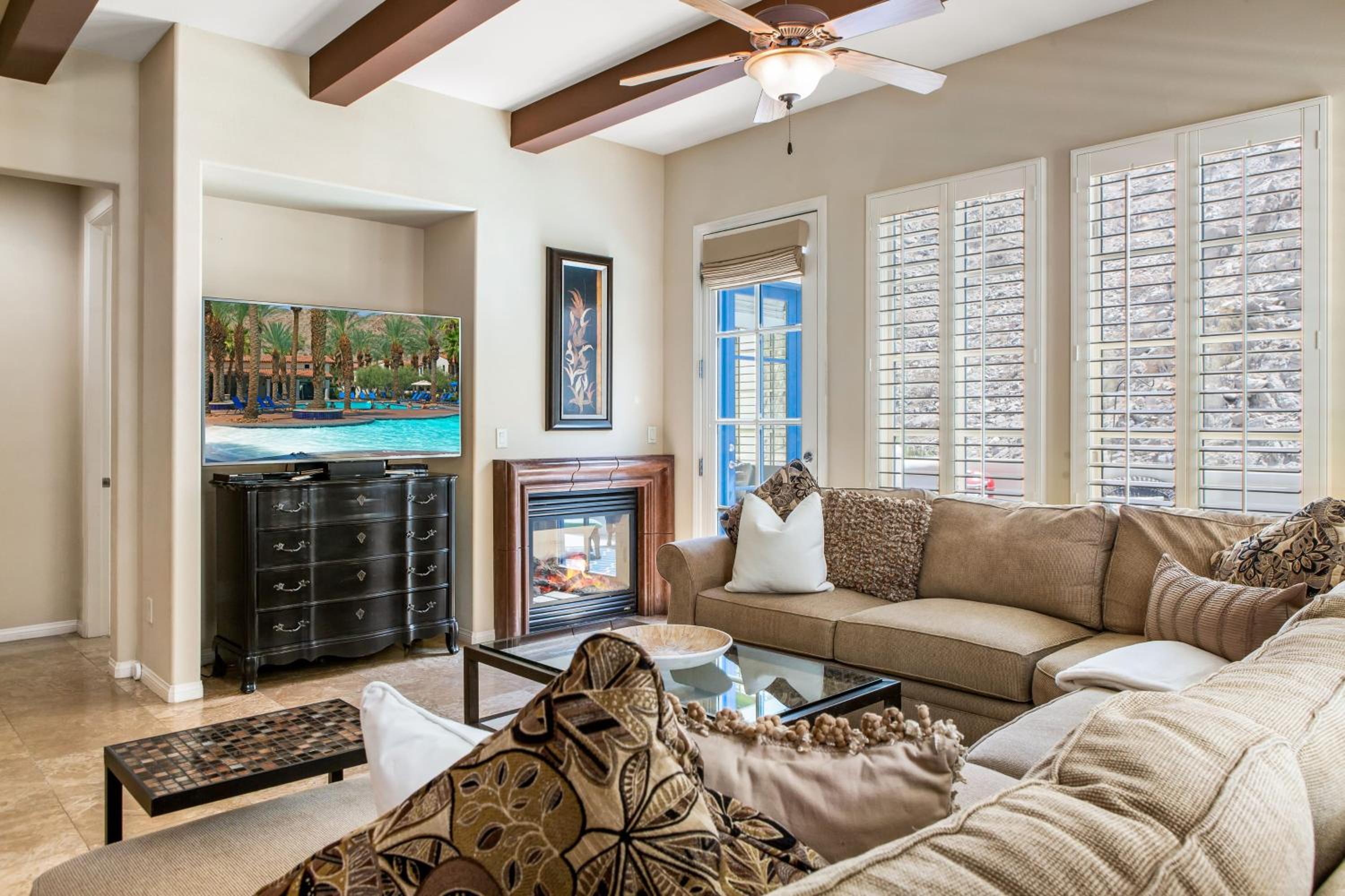 Setting the Standard by AvantStay Luxury Villa