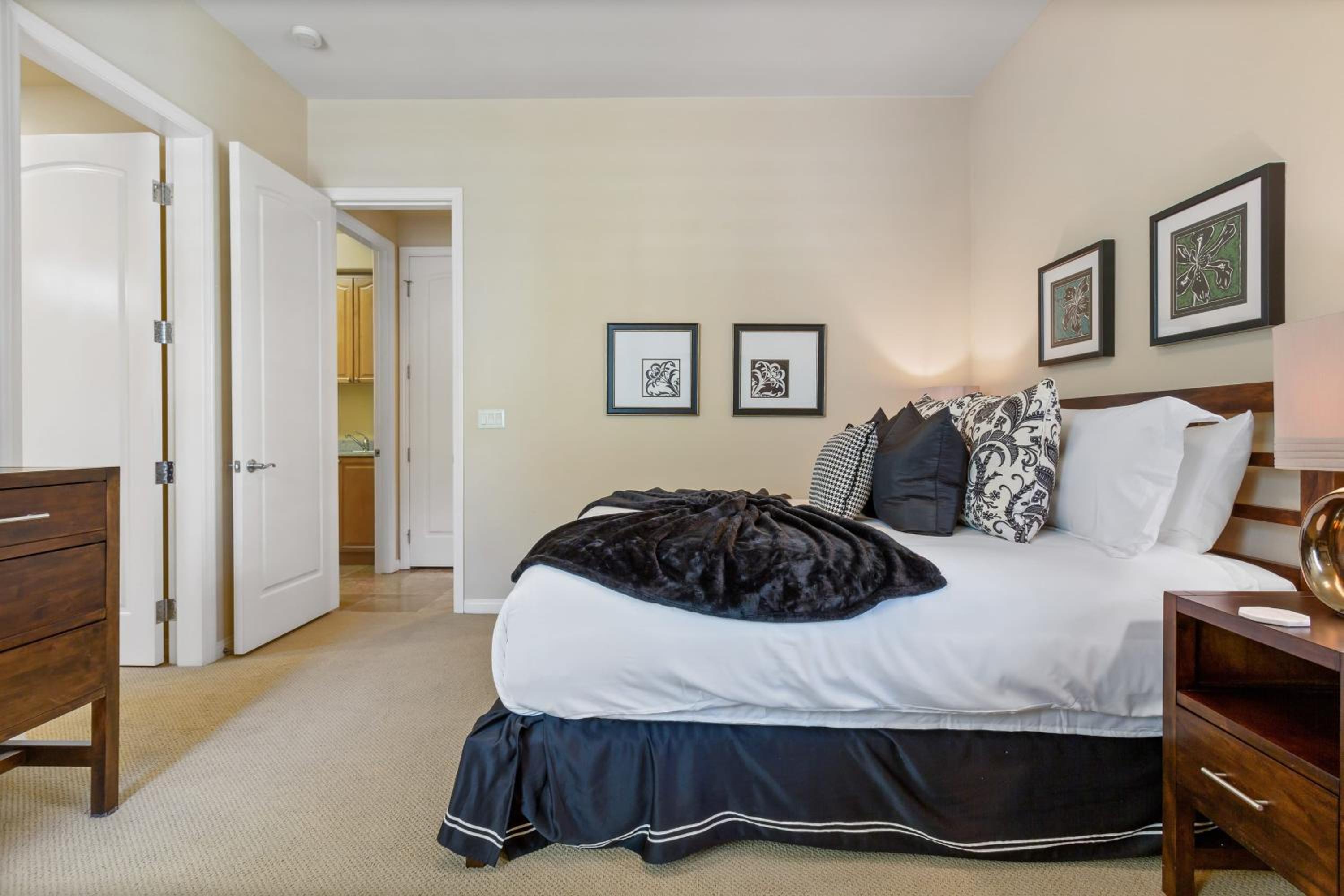 Setting the Standard by AvantStay Luxury Villa