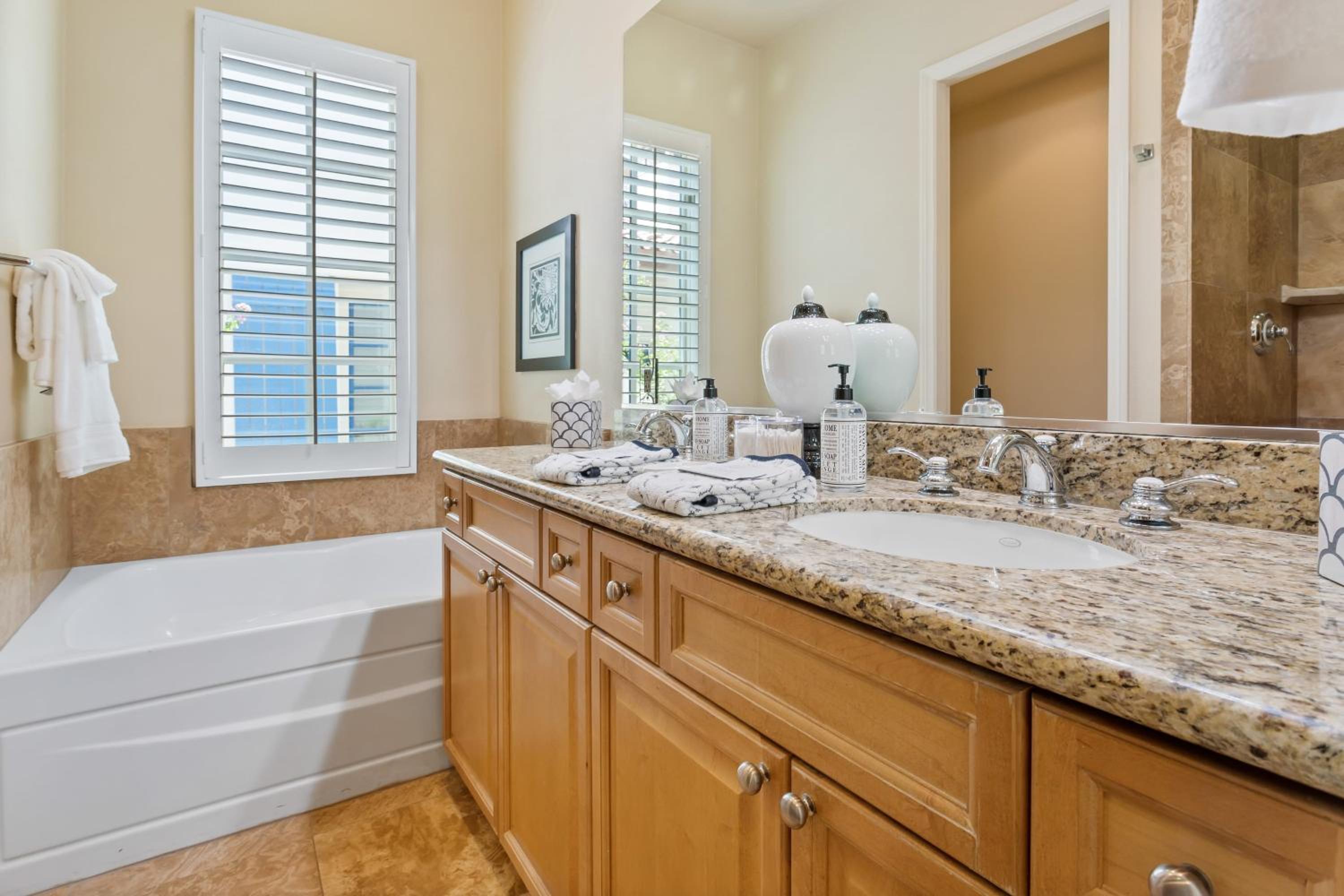 Setting the Standard by AvantStay Luxury Villa