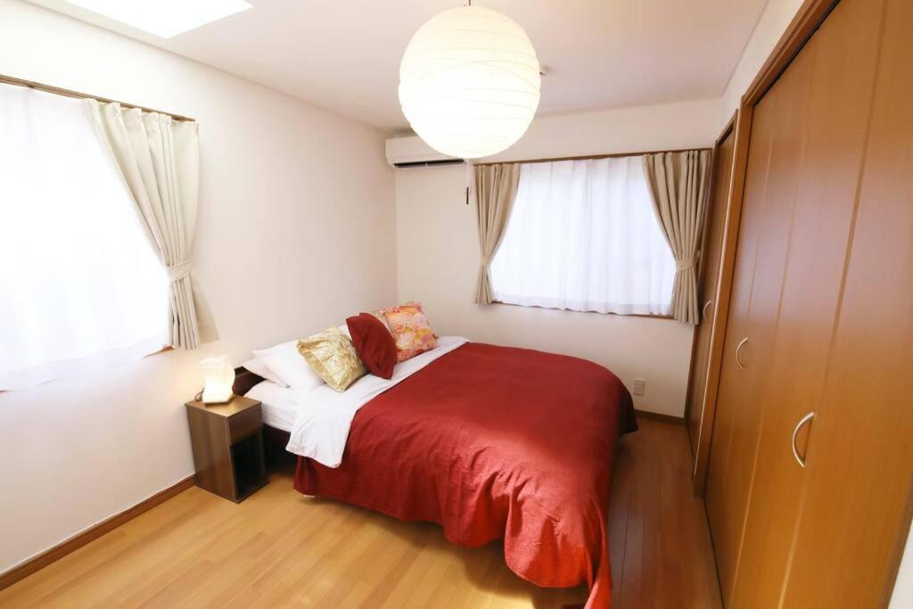 Sakuragaoka house