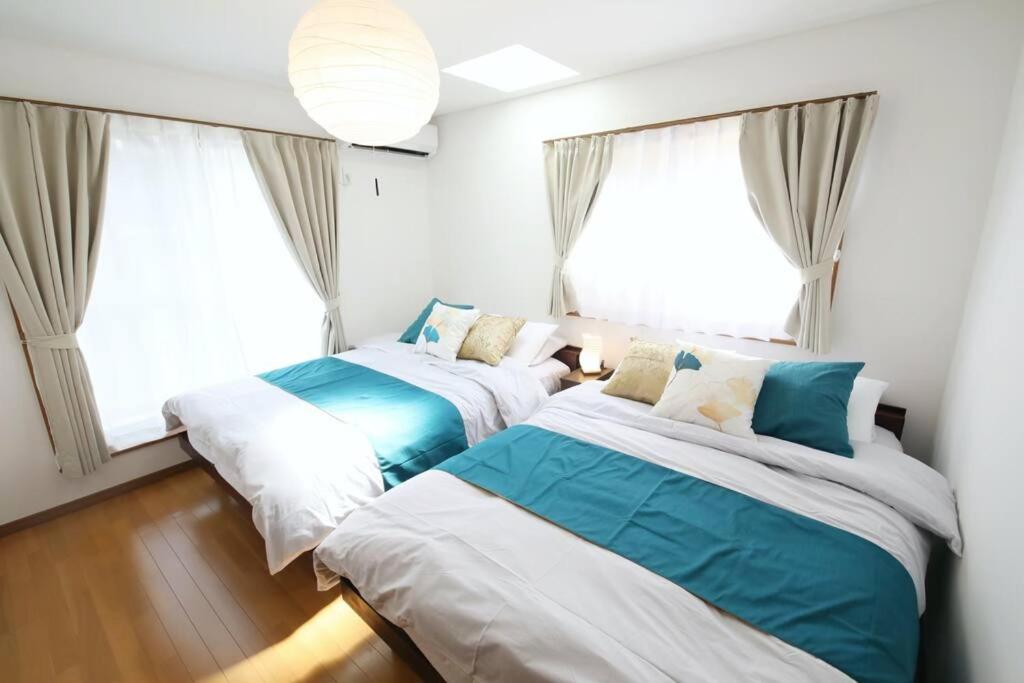 Sakuragaoka house