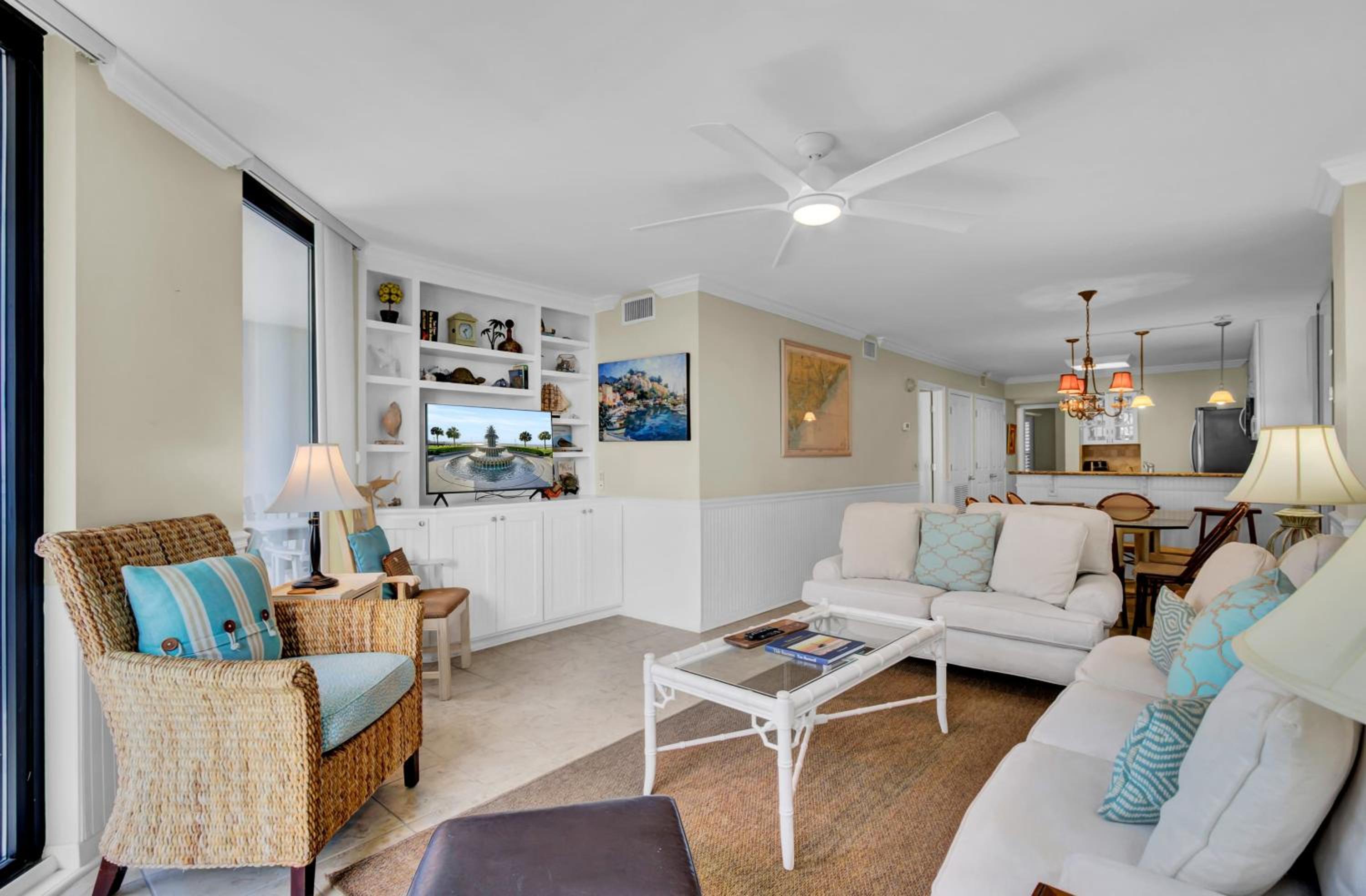 123D Shipwatch by AvantStay Beach Access Pool