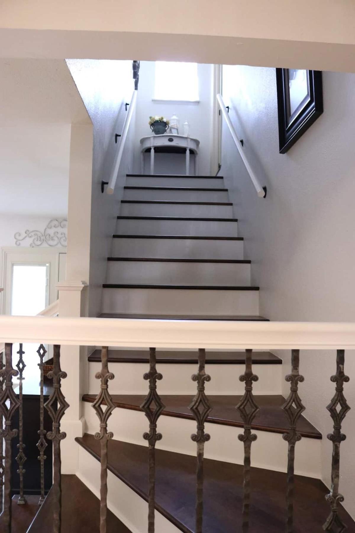 Contemporary Country Charm Suite view 3