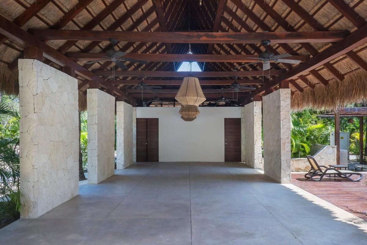 Tulum Villa 4BR Jacuzzi Private Pool Gated community
