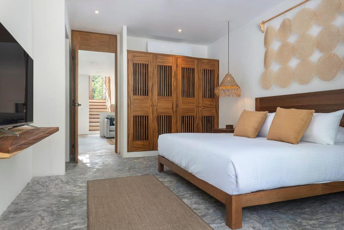 Tulum Villa 4BR Jacuzzi Private Pool Gated community