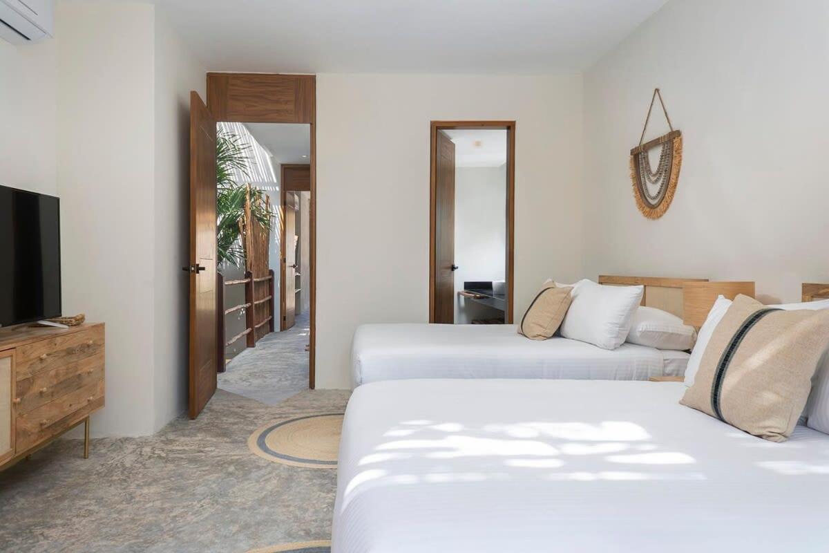 Tulum Villa 4BR Jacuzzi Private Pool Gated community