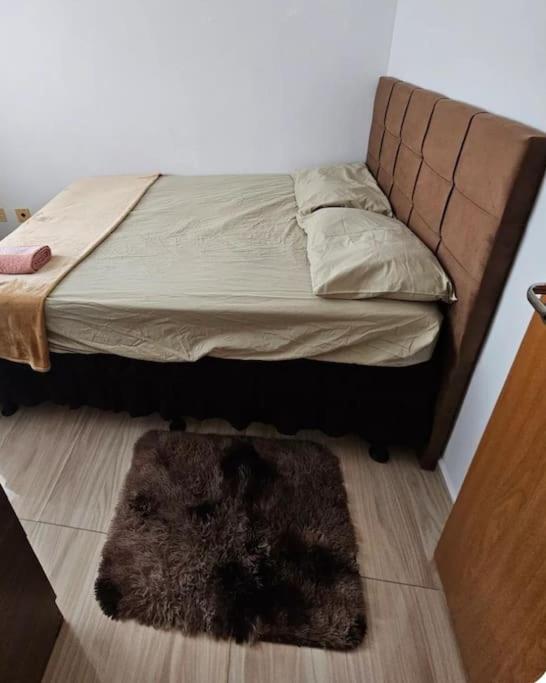 Nice and cozy Ap in dated condo