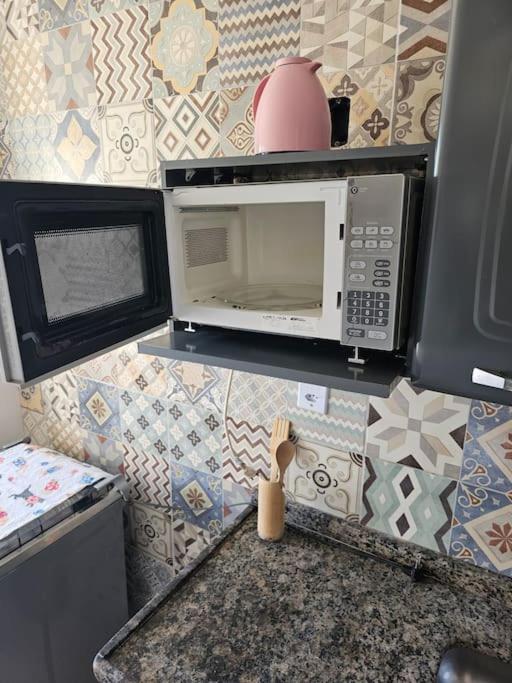 Nice and cozy Ap in dated condo