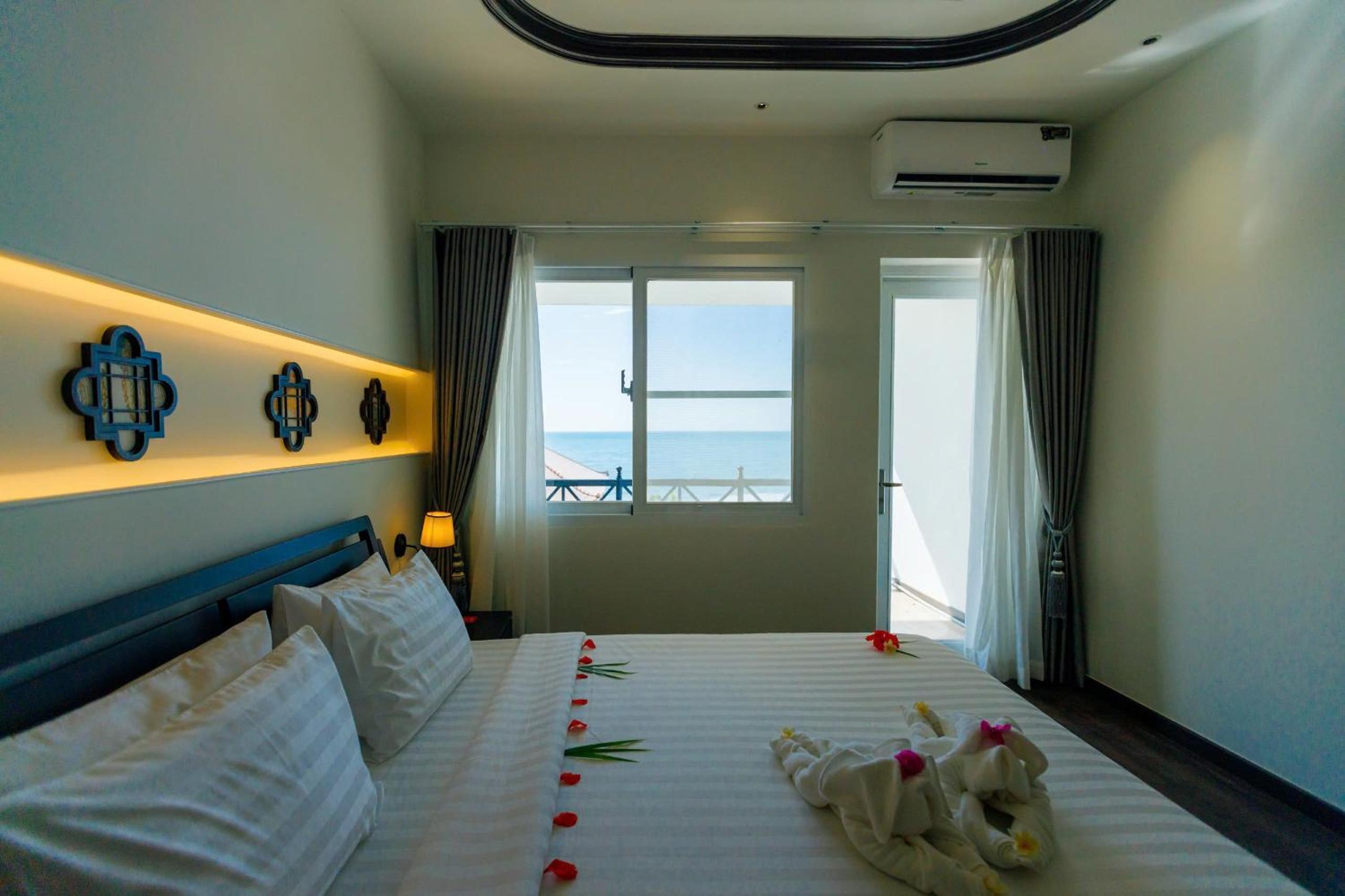 Le Aqua Resort & Spa Phan Thiet - Swiss Village Resort & Spa