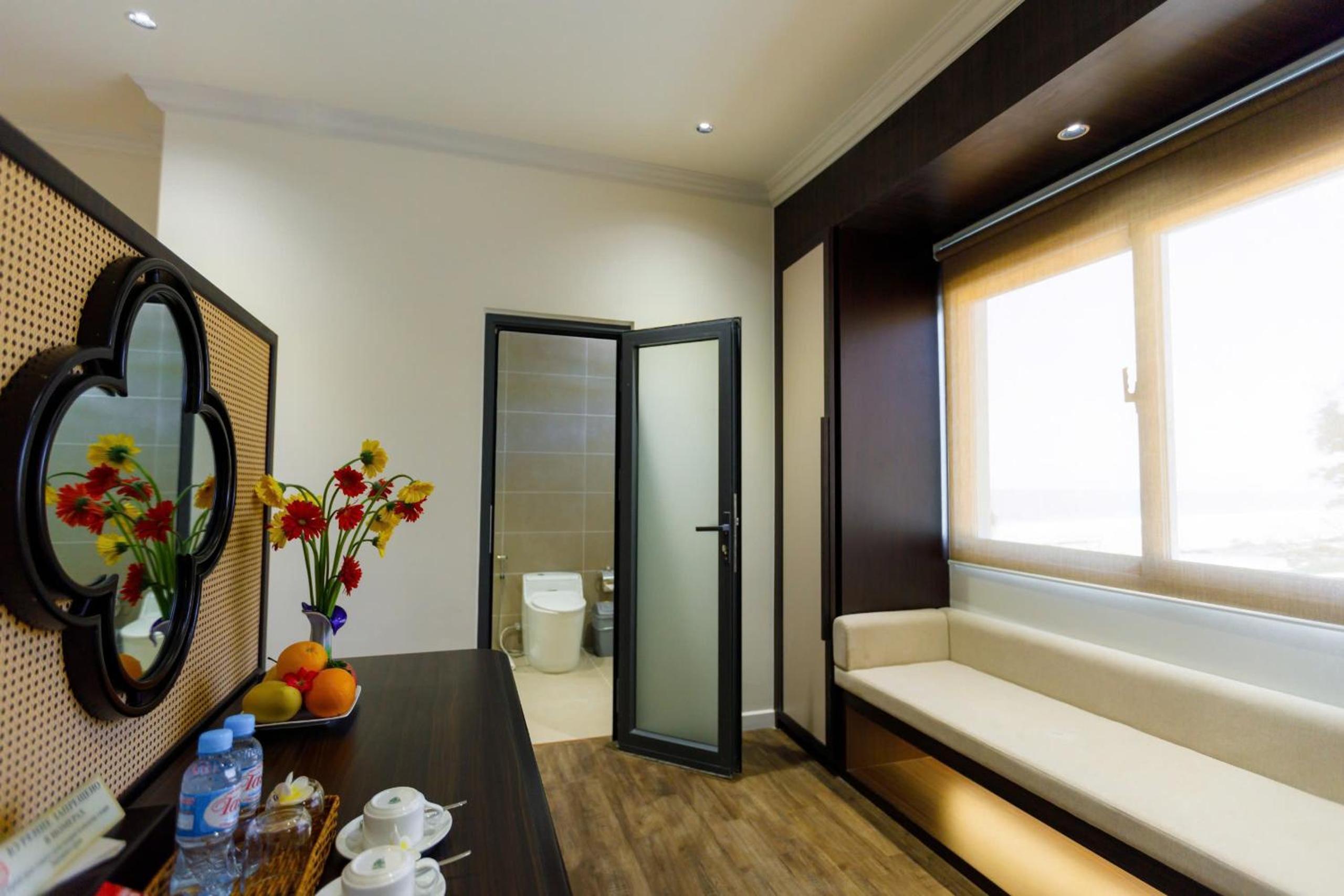 Le Aqua Resort & Spa Phan Thiet - Swiss Village Resort & Spa
