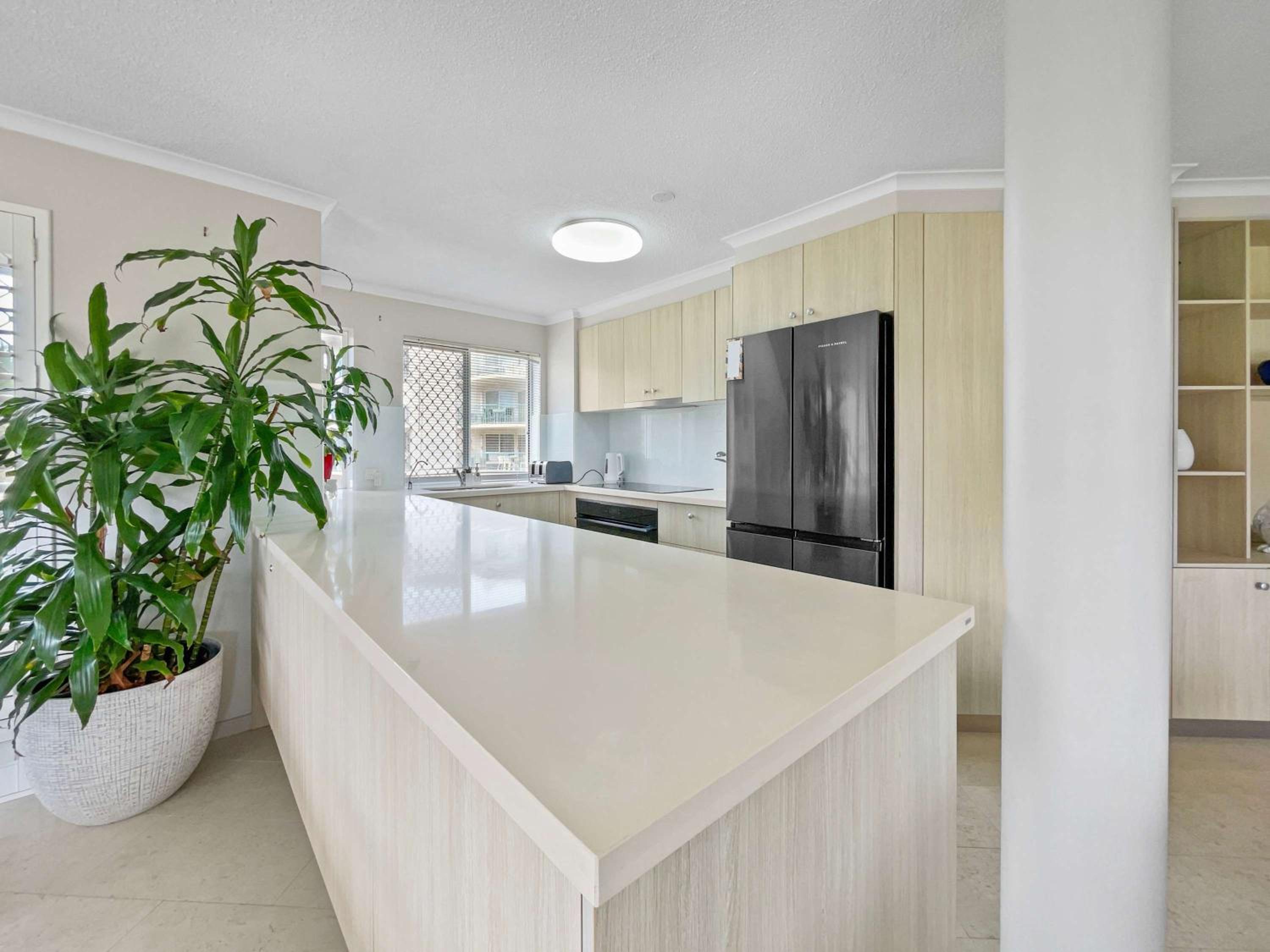 Relaxing Ocean View Apartment in Buddina