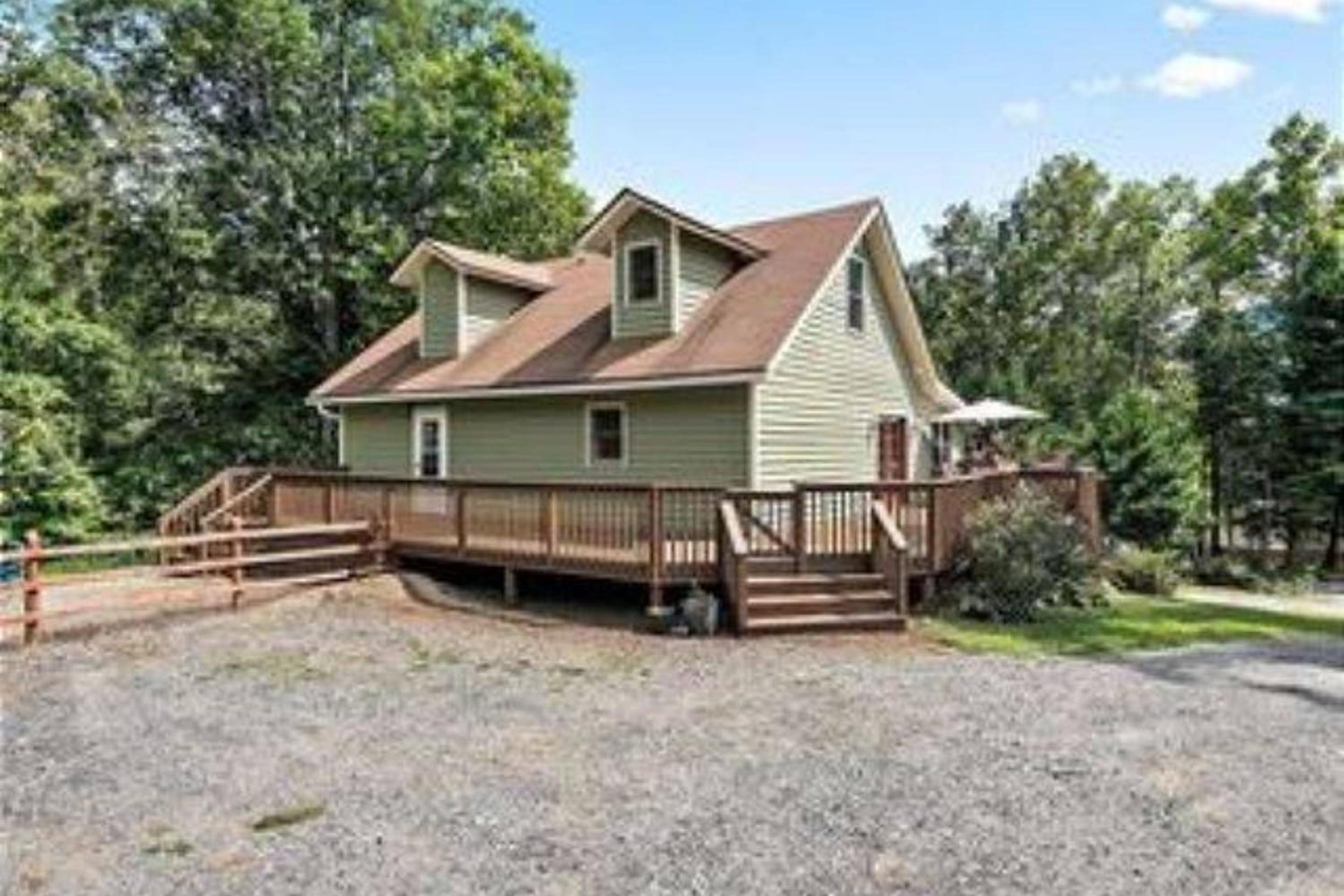 Hickory Nut Hideaway by AvantStay Mountain Views